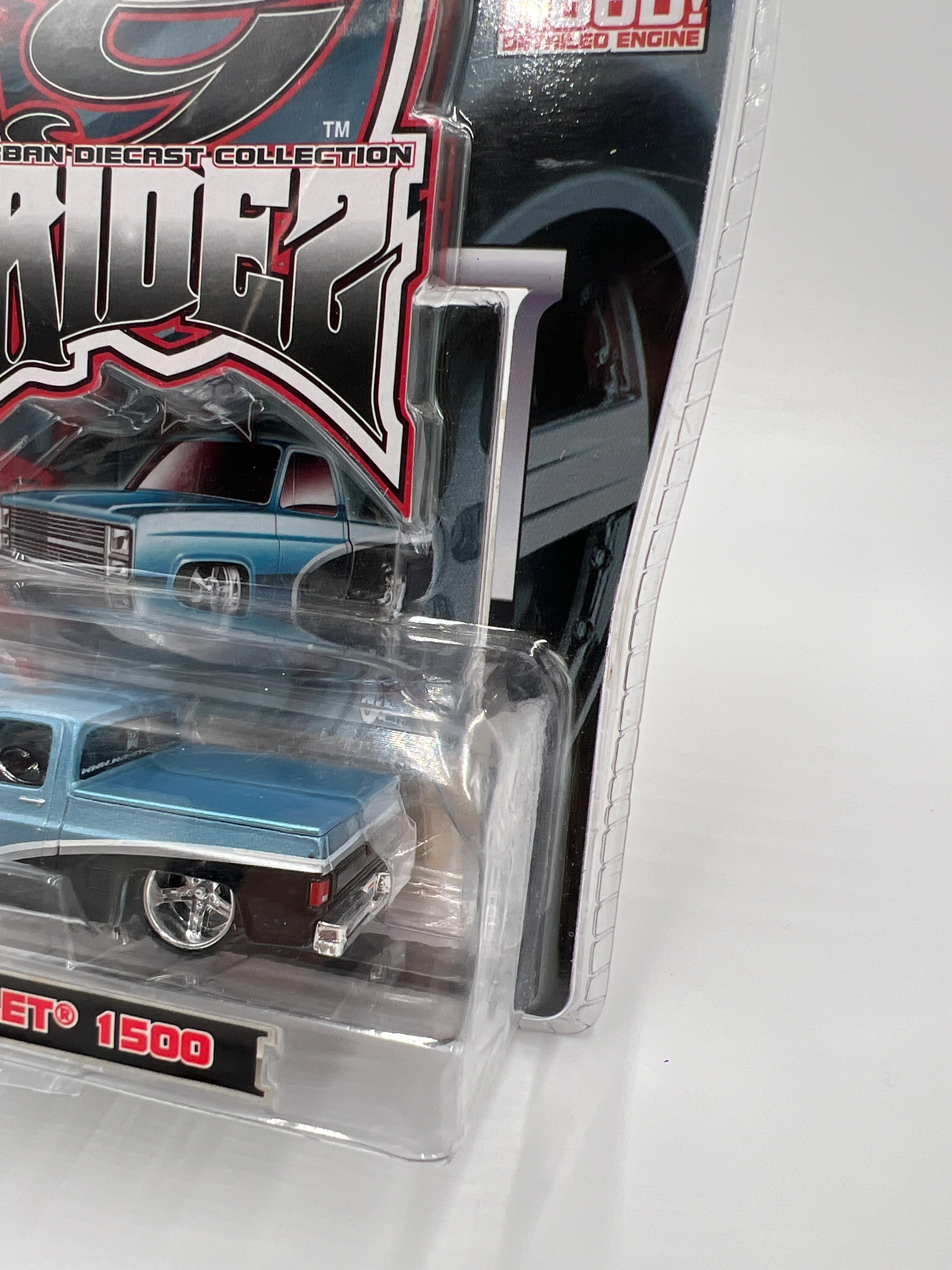 2006 Maisto G Ridez 87 Chevrolet 1500 Light Blue - Image 4