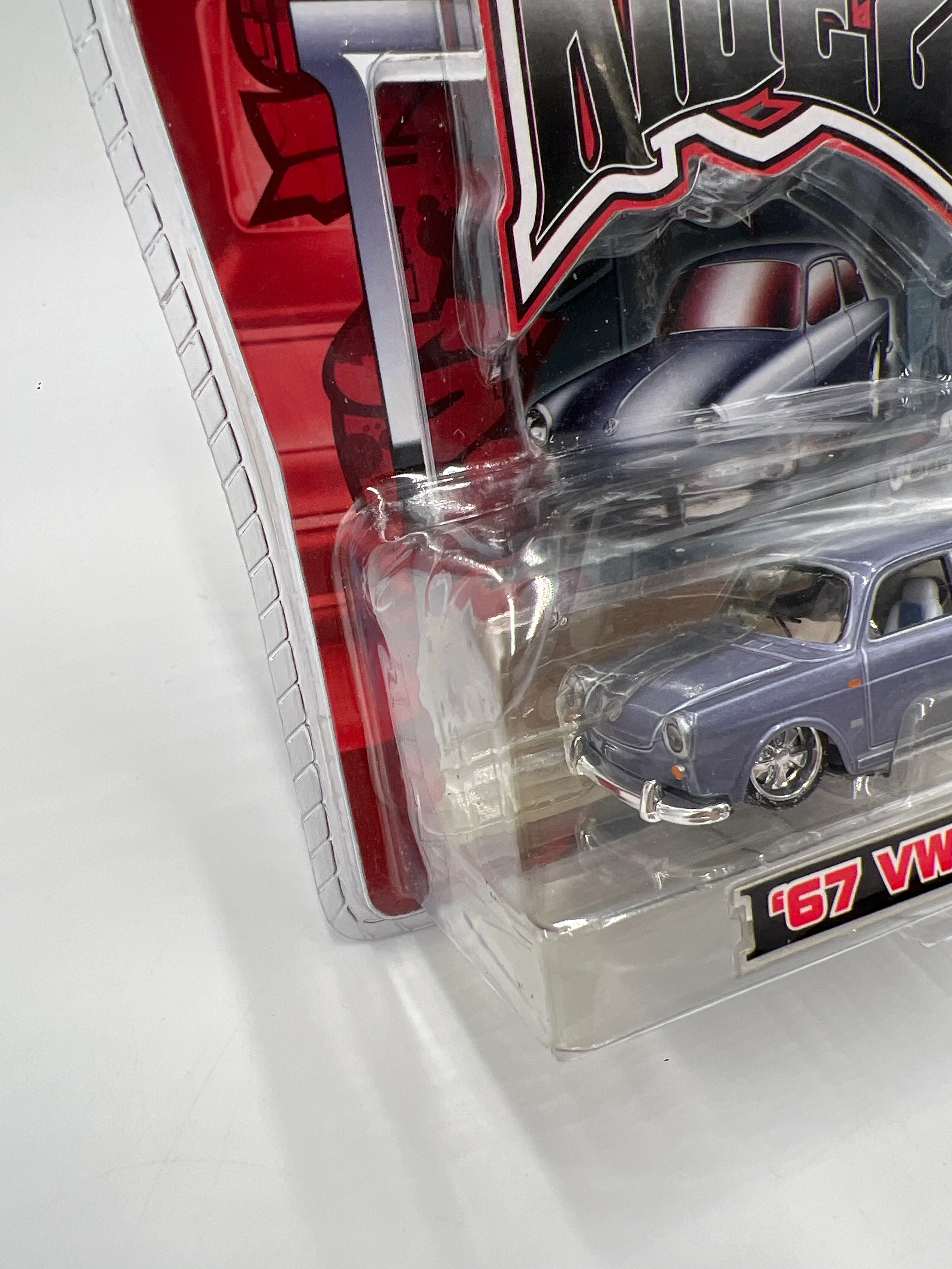 Maisto G Ridez 67 VW Notchback Light Purple 188A - Image 5