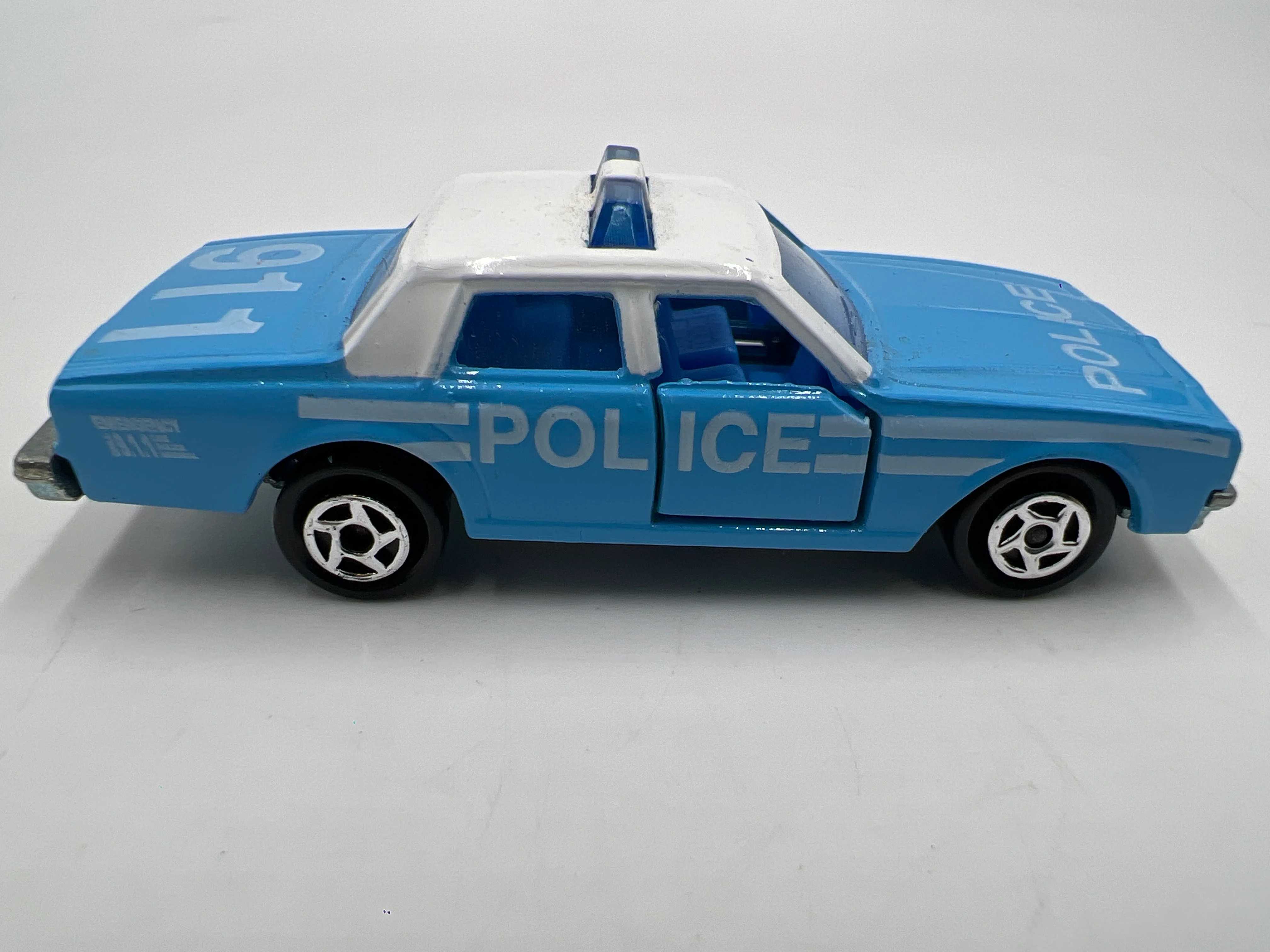 Majorette No. 240 Chevrolet Impala Police Blue Loose - Image 4