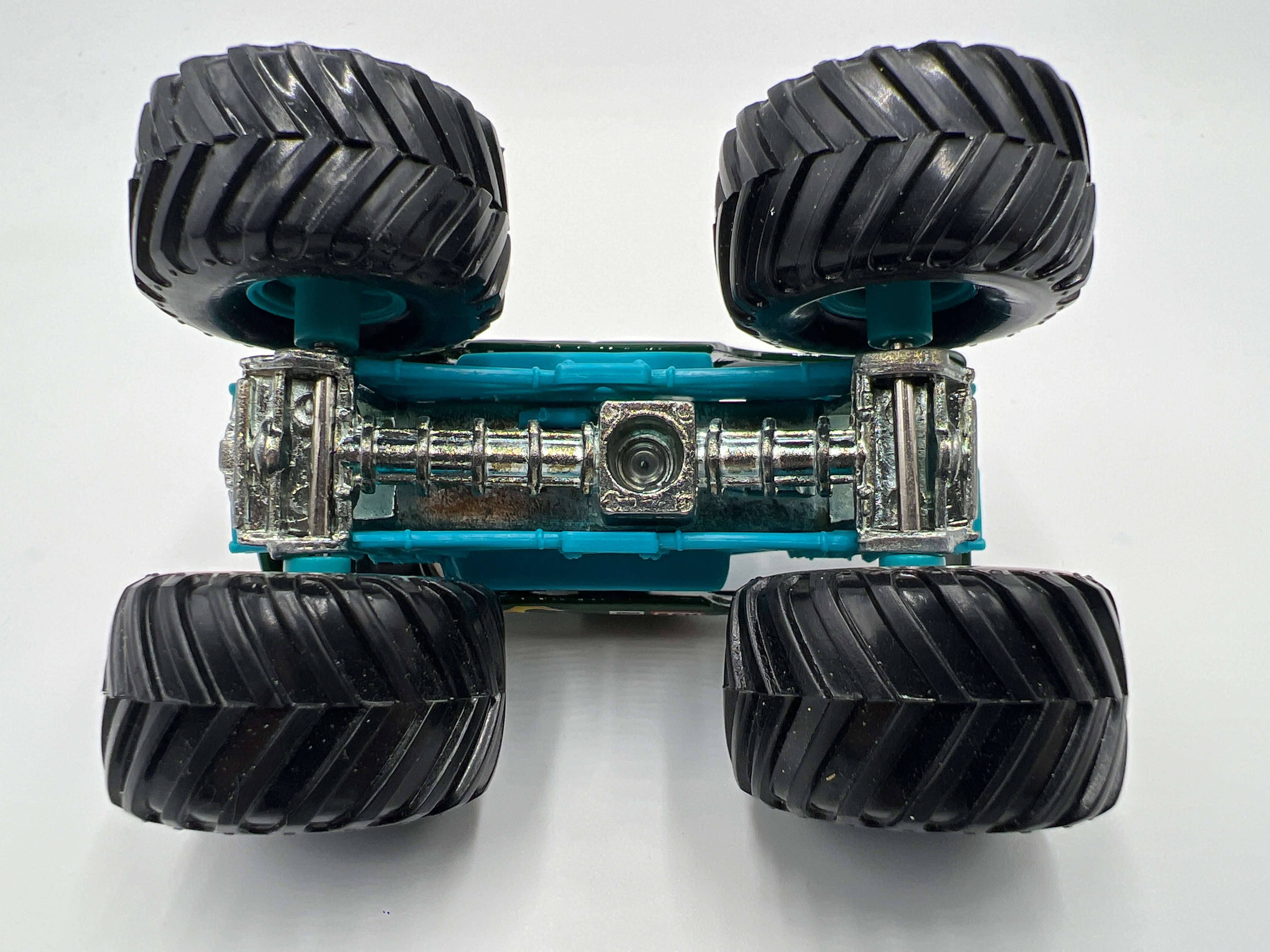 Hot Wheels 1:64 Monster Jam Small Wheel/Metal Base Avenger Loose - Image 5