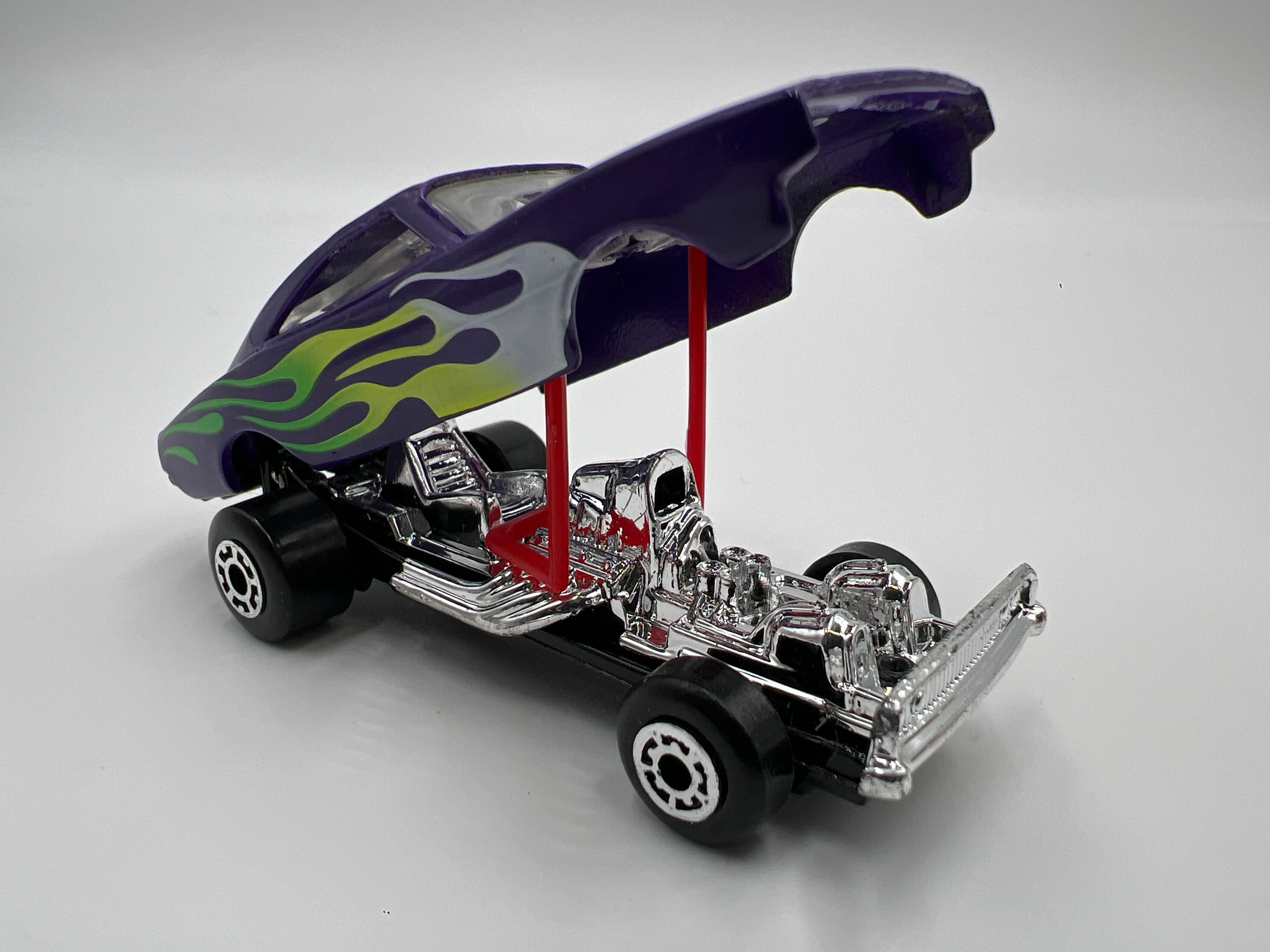 Matchbox 1/64 Orange Peel Purple Loose - Image 3