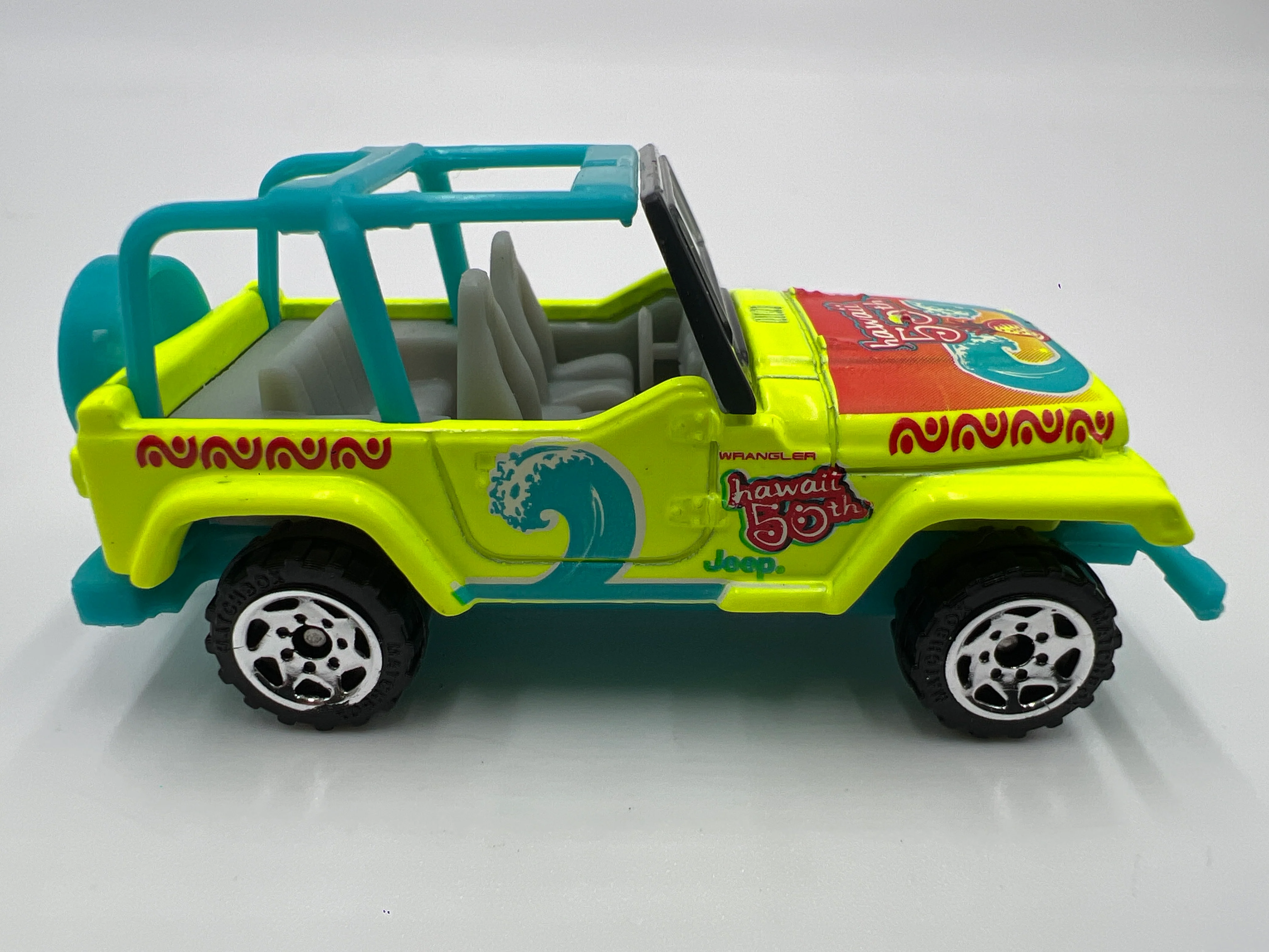 Matchbox 1/64 MB Across America 1998 Jeep Wrangler Neon Loose - Image 3