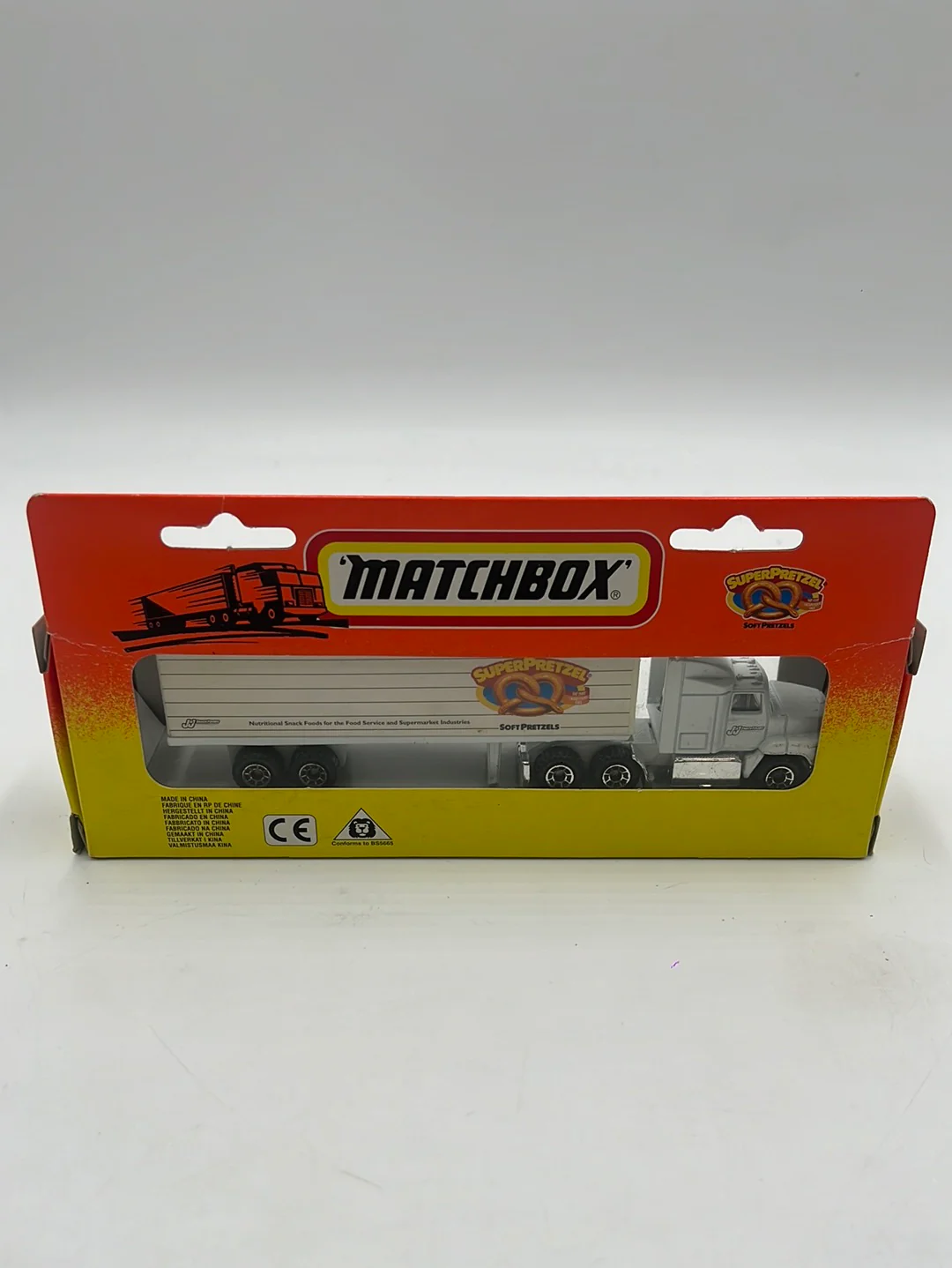 Matchbox Convoy Super Pretzel Promo Hauler - Image 5