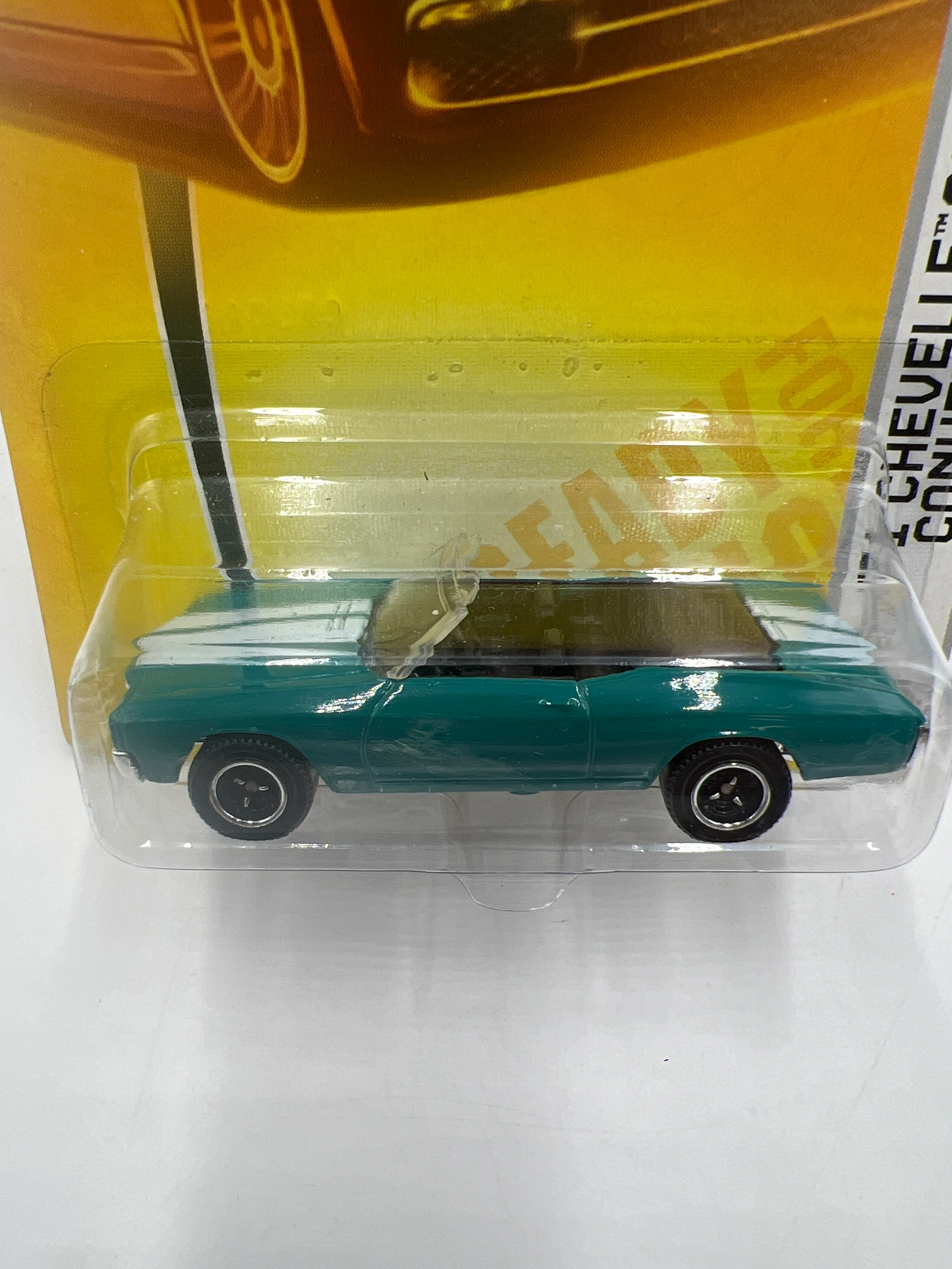 Matchbox #5 Heritage Classics 71 Chevelle SS Convertible Teal 17G - Image 3