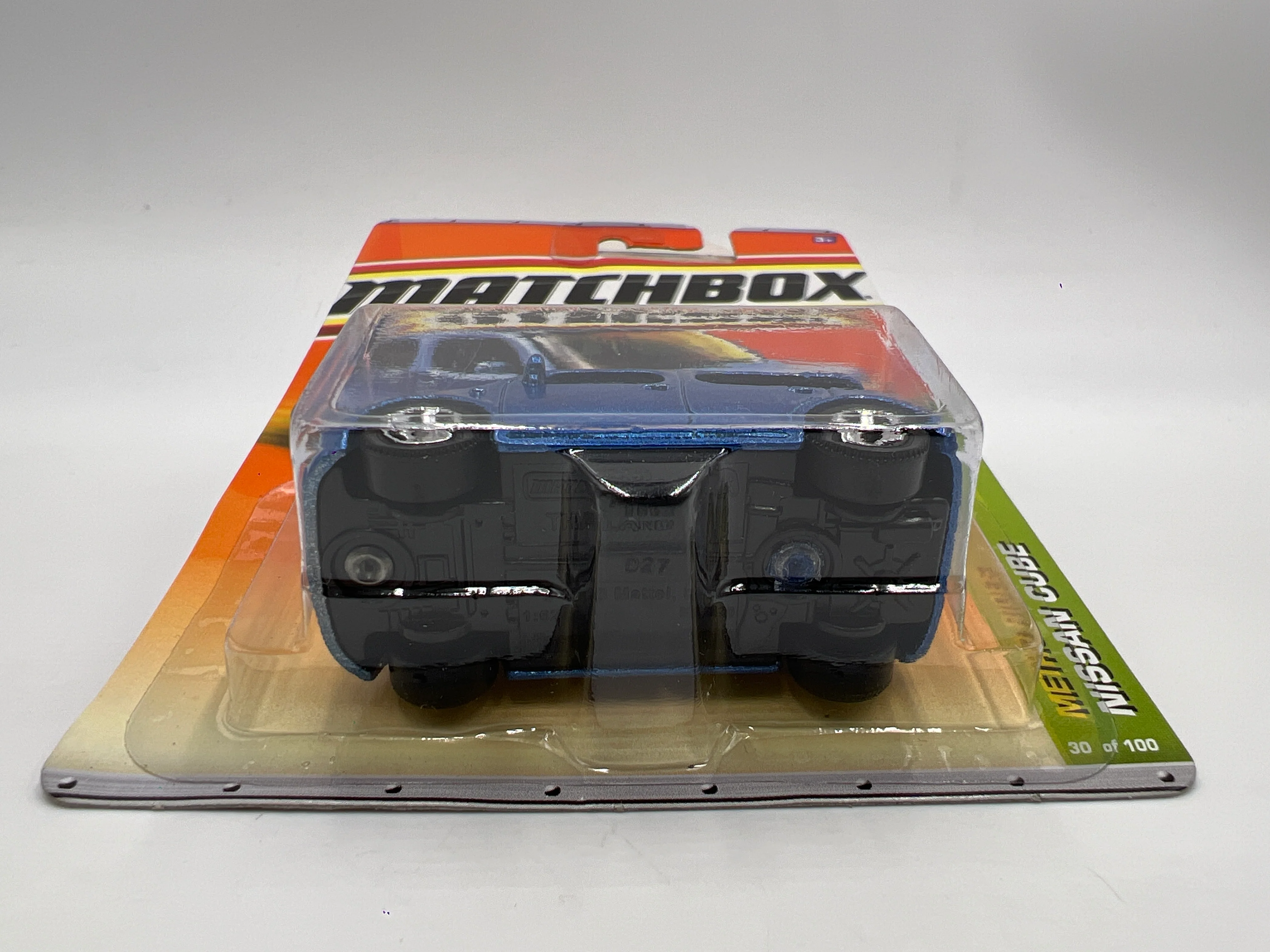 Matchbox Metro Rides #30 Nissan Cube Blue W/Protector - Image 5