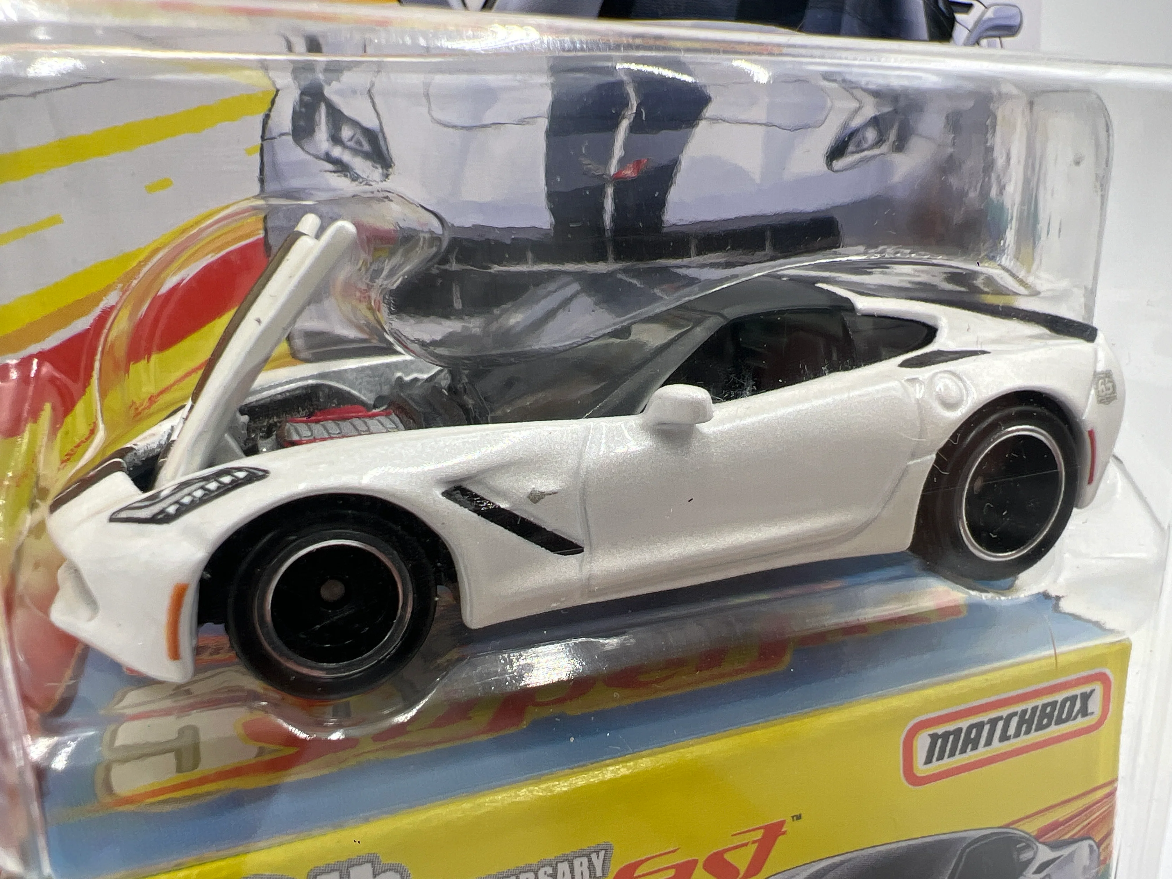 Matchbox 50th Anniversary Superfast #6 16 Corvette Stingray White 174G - Image 3