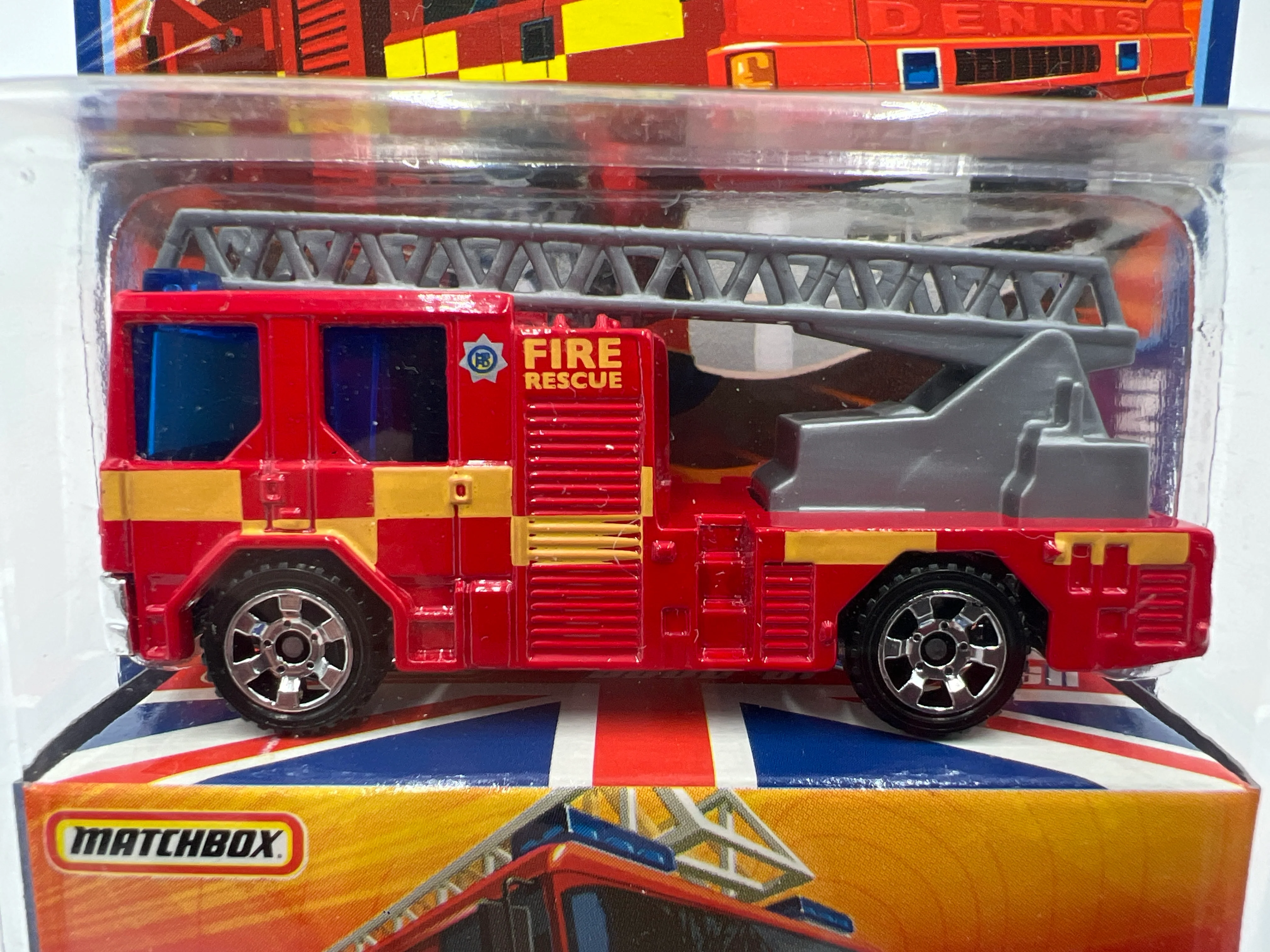 Matchbox Best Of British #6 Dennis Sabre Fire Engine Red 169i - Image 3