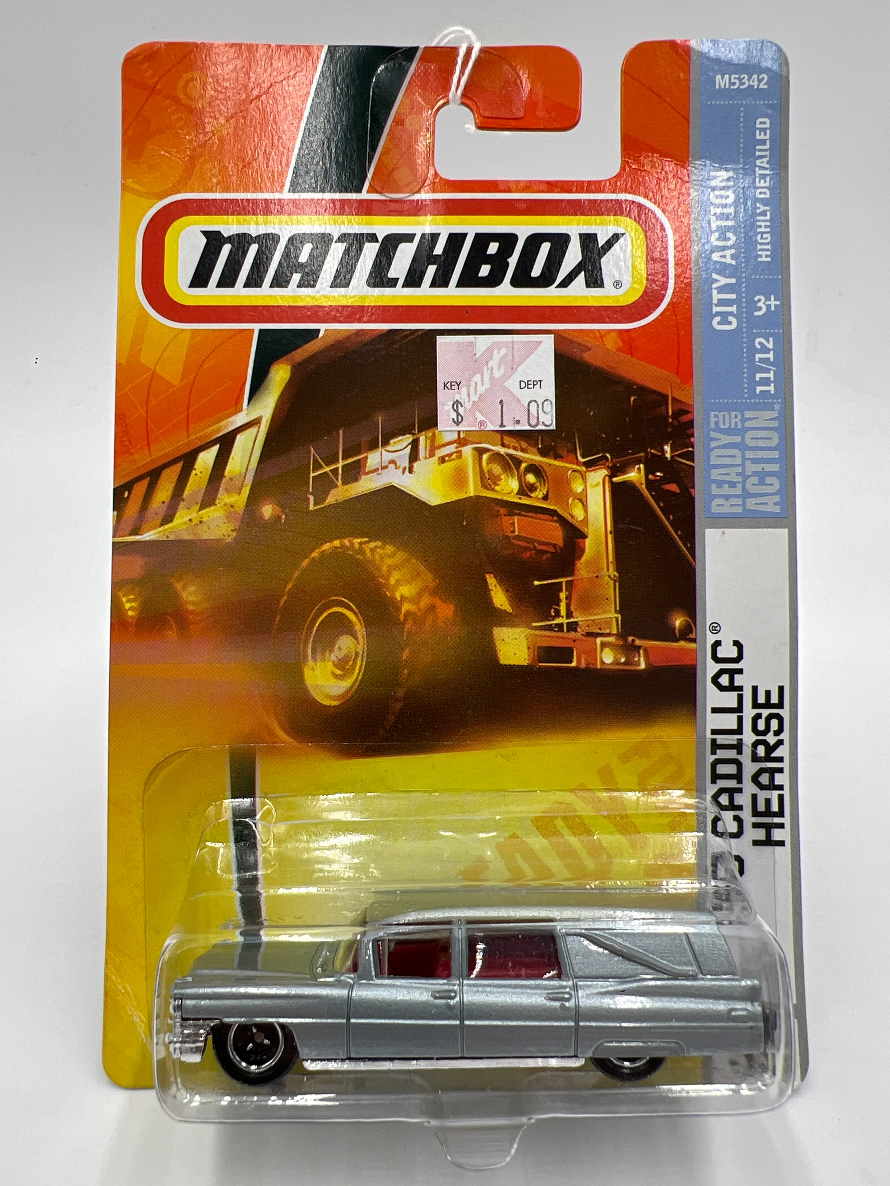 Matchbox City Action #55 63 Cadillac Hearse Silver Card Not Perfect 206C - Image 2