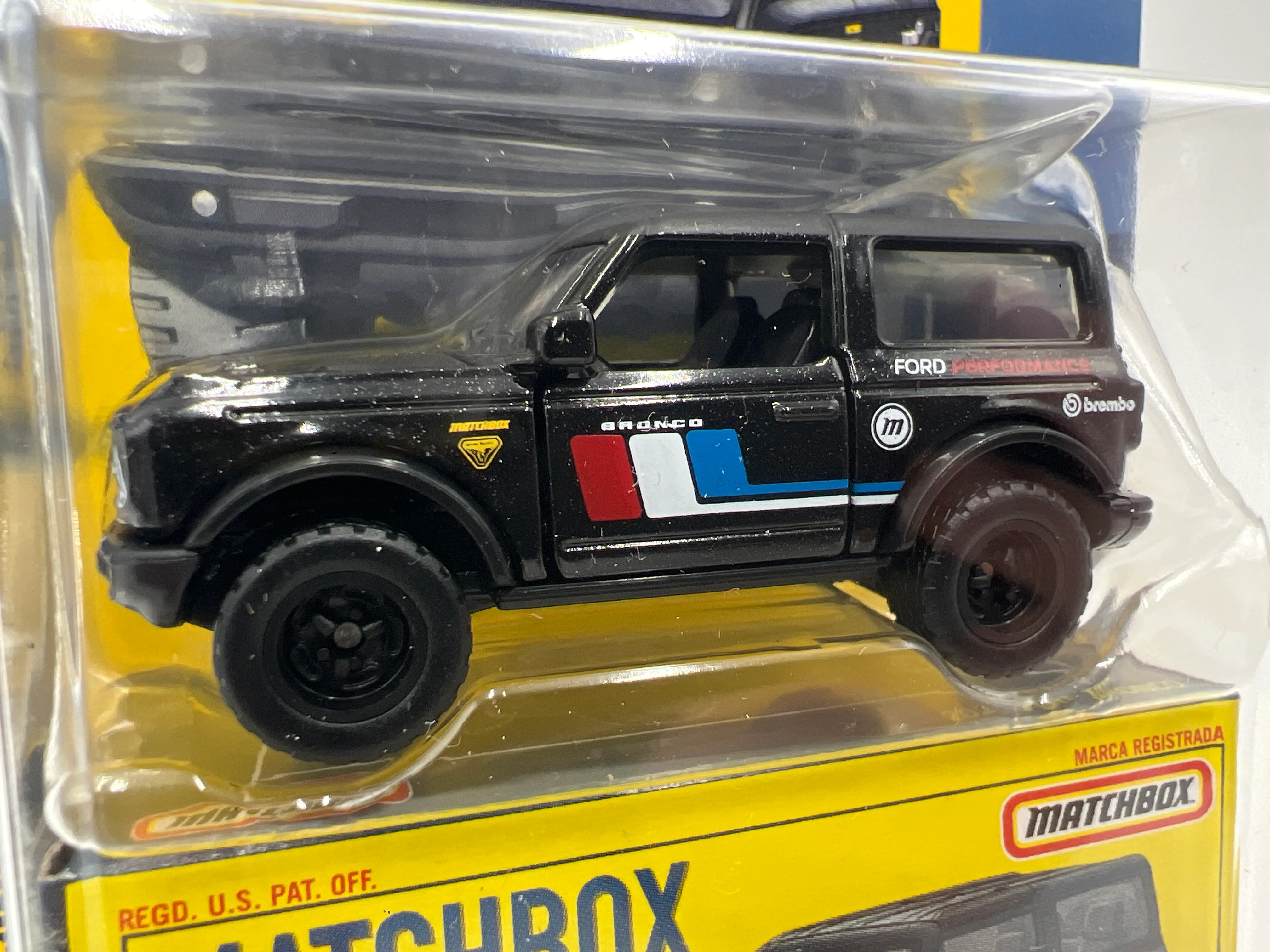 Matchbox Collectors #14 2021 Ford Bronco Black 169G - Image 3