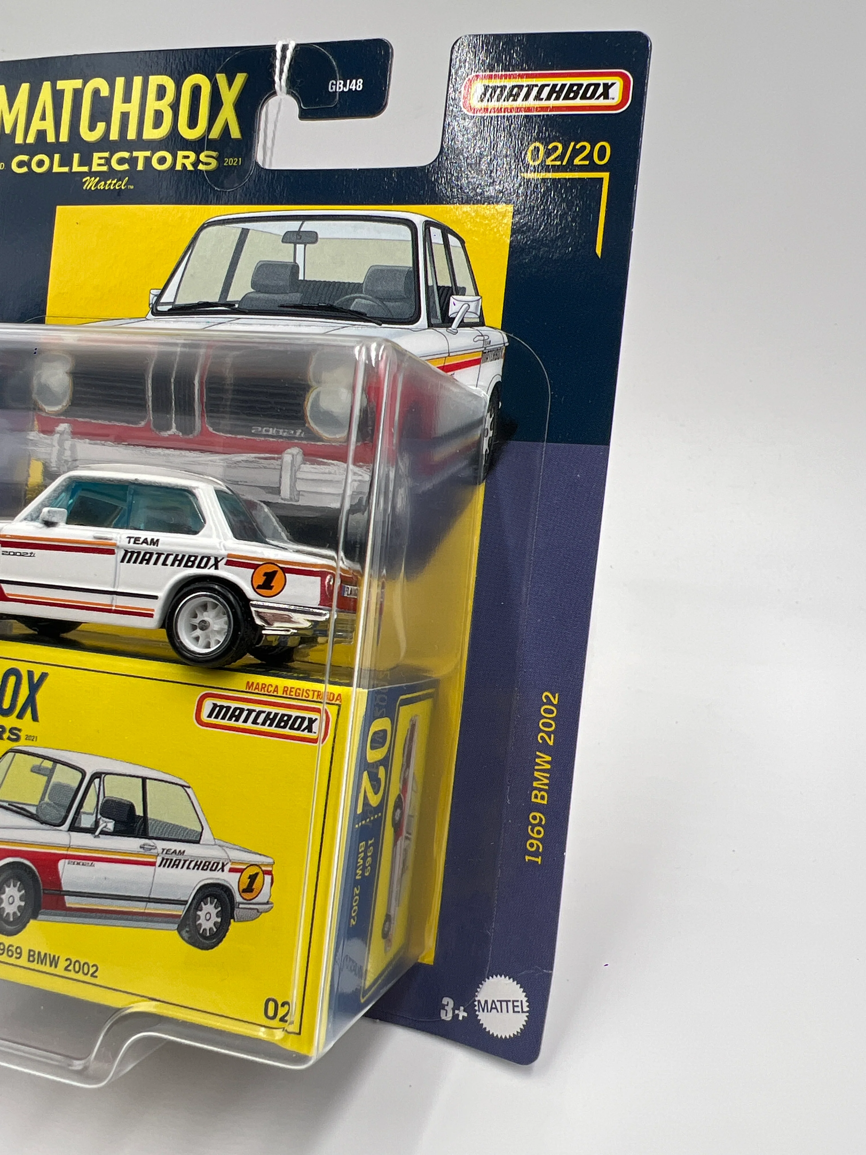 Matchbox Collectors #2 1969 BMW 2002 White - Image 4