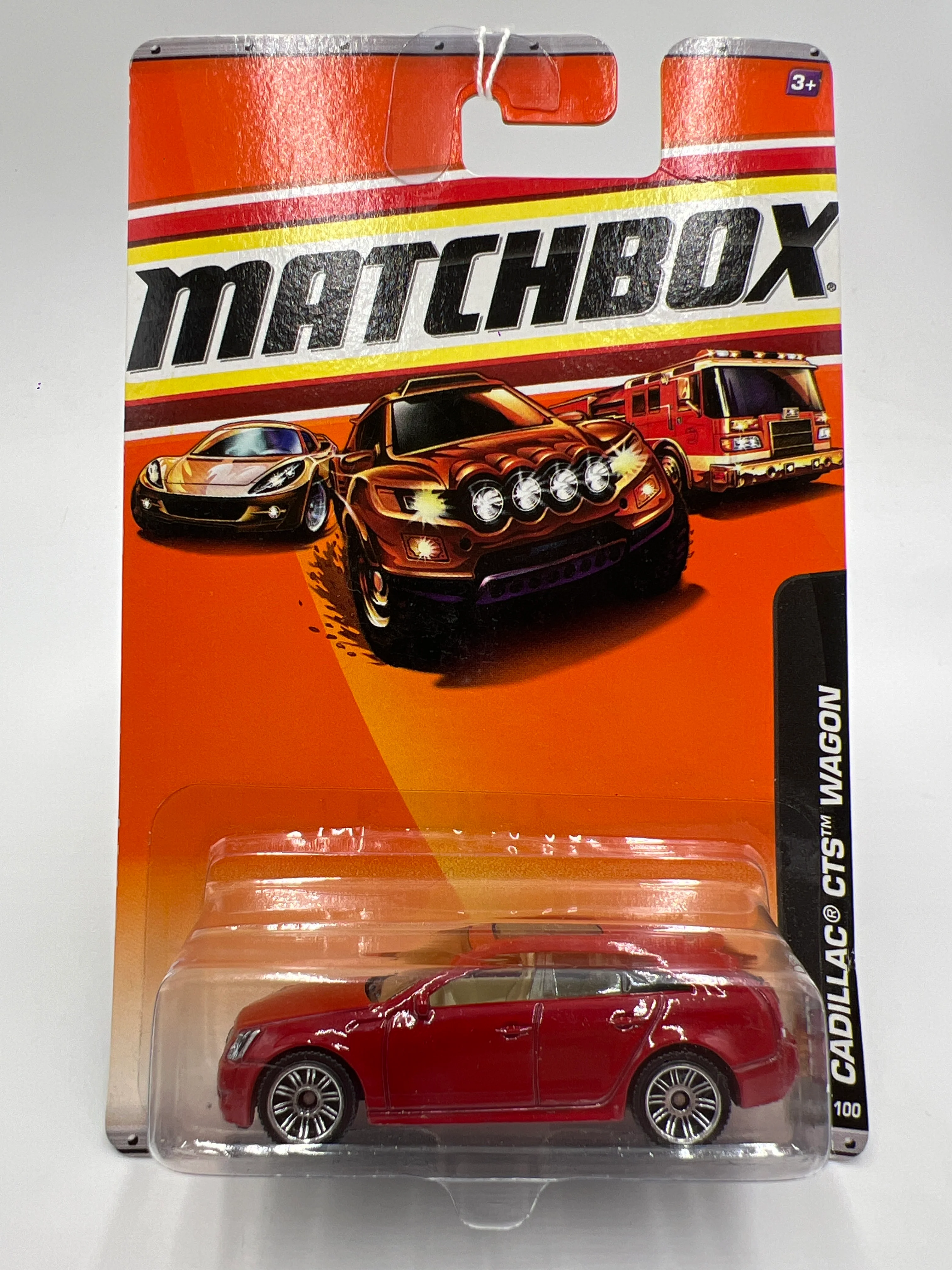 Matchbox VIP #31 Cadillac CTS Wagon Red 216J - Image 2