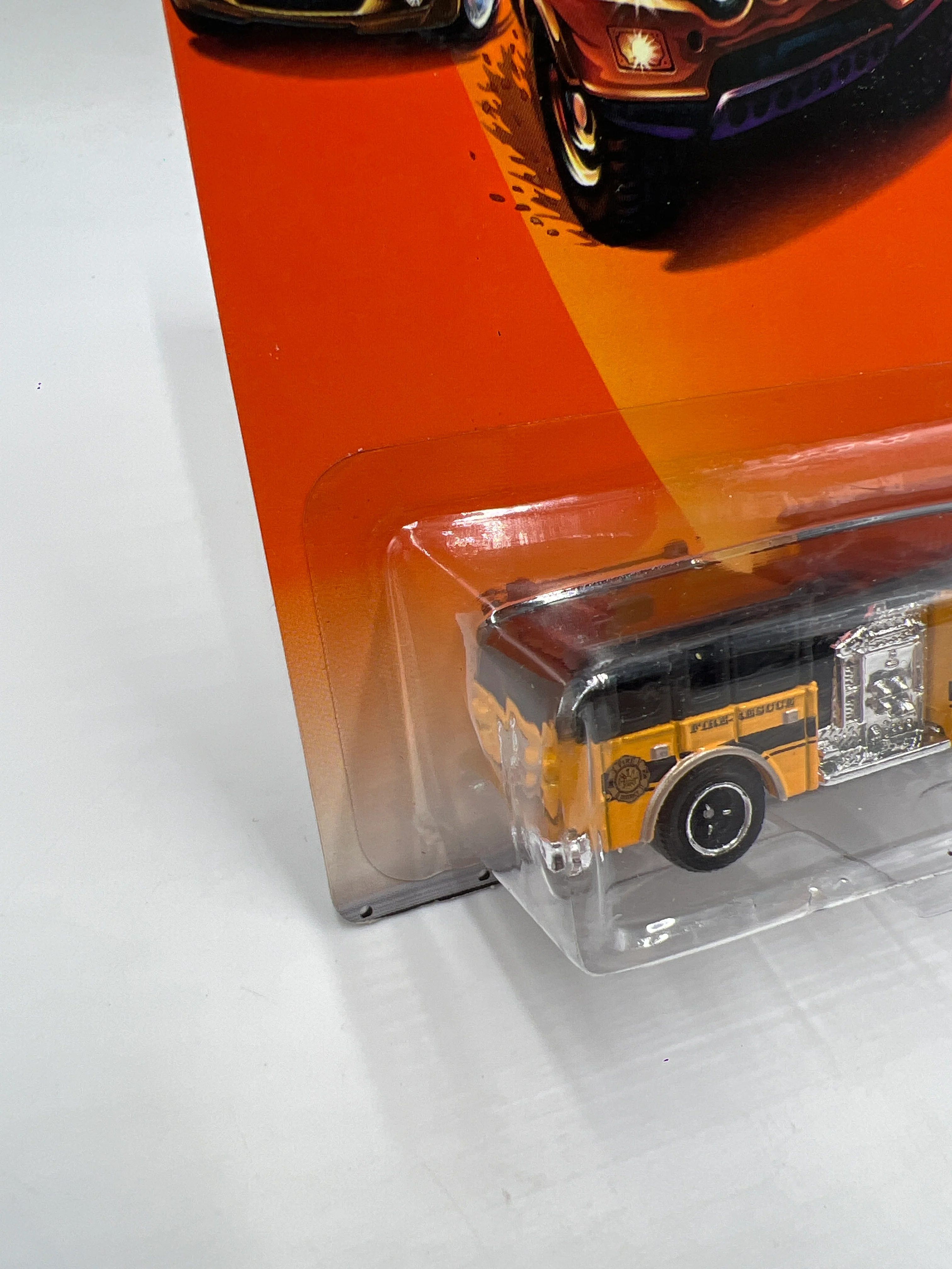 Matchbox Emergency Response #56 Pierce Dash Fire Truck Yellow 206B - Image 4