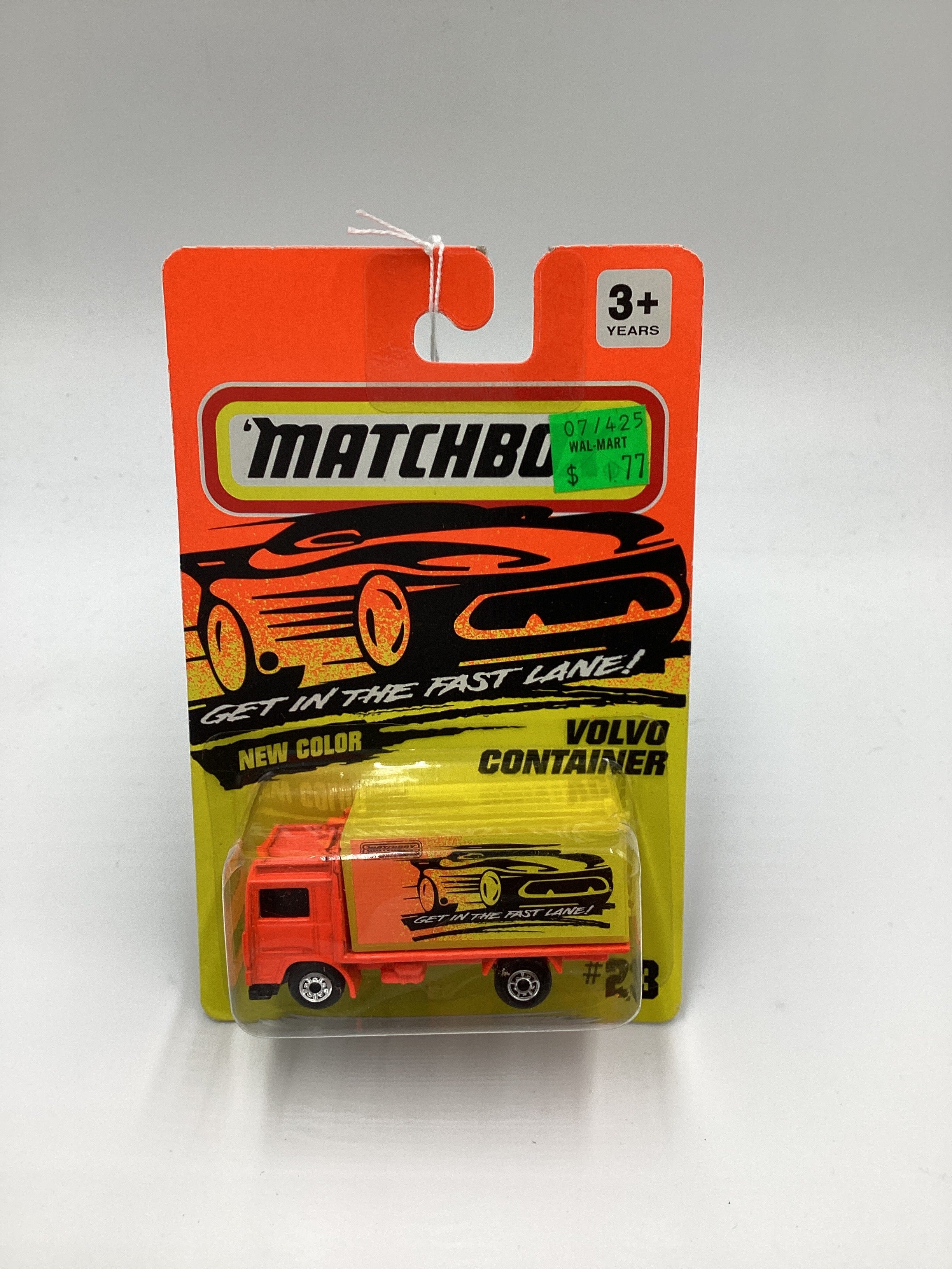 Matchbox Get In The Fast Lane #23  Volvo Container Orange 210B - Image 2