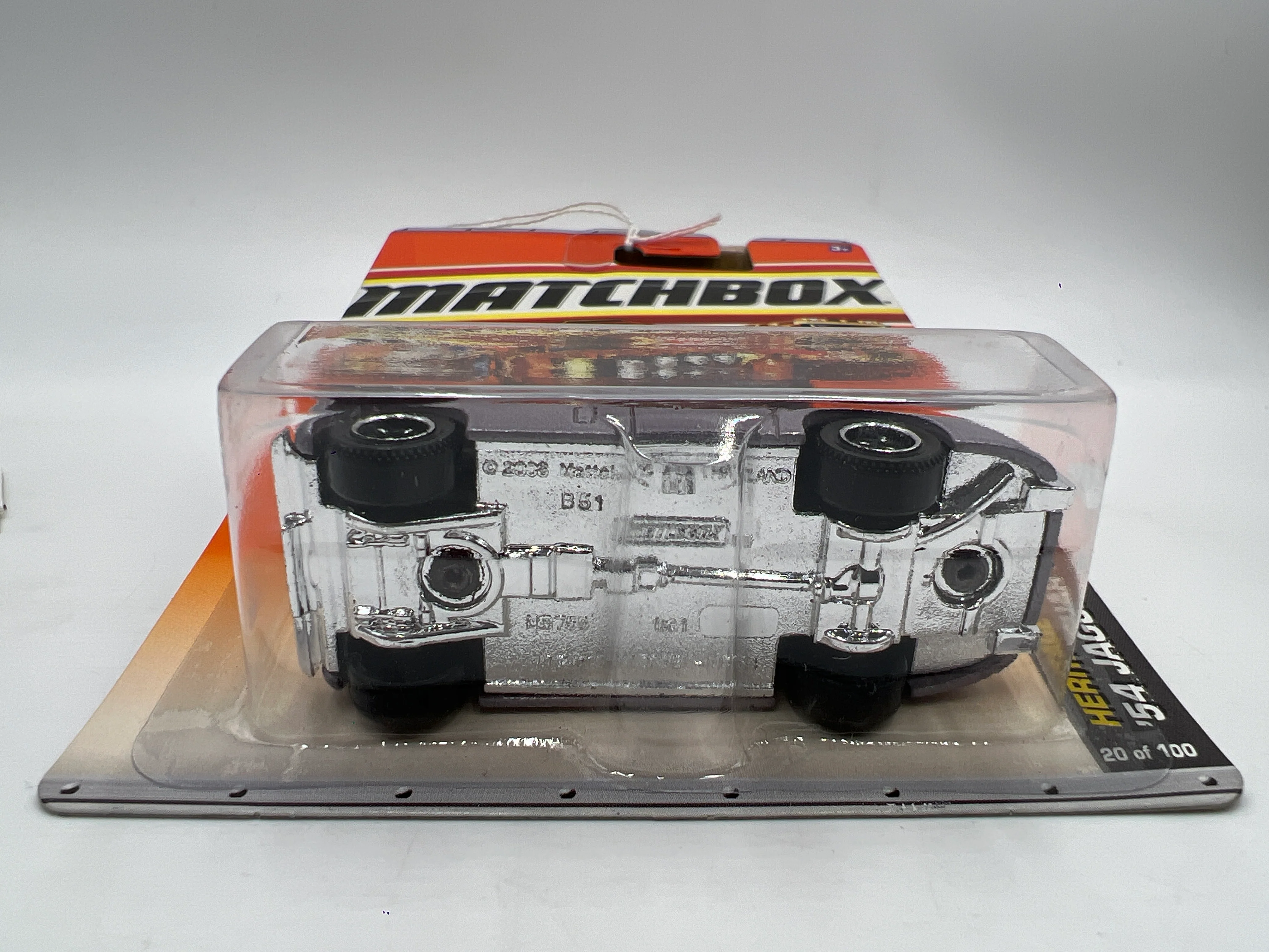 Matchbox Heritage Classics #20 54 Jaguar XK 120 SE 216O - Image 6