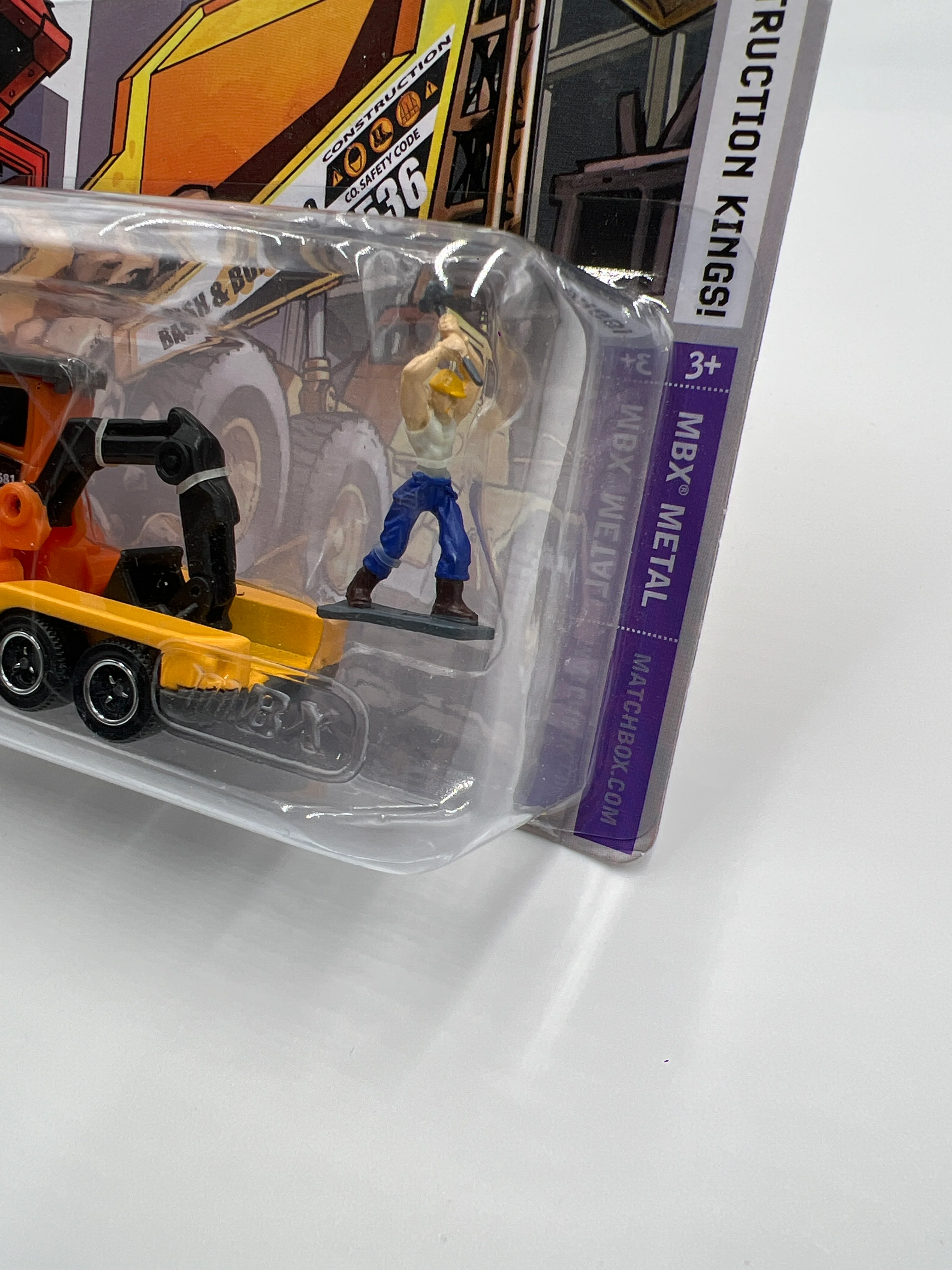 Matchbox Hitch N Haul MBX Metal Construction Kings Excavator & Trailer - Image 5