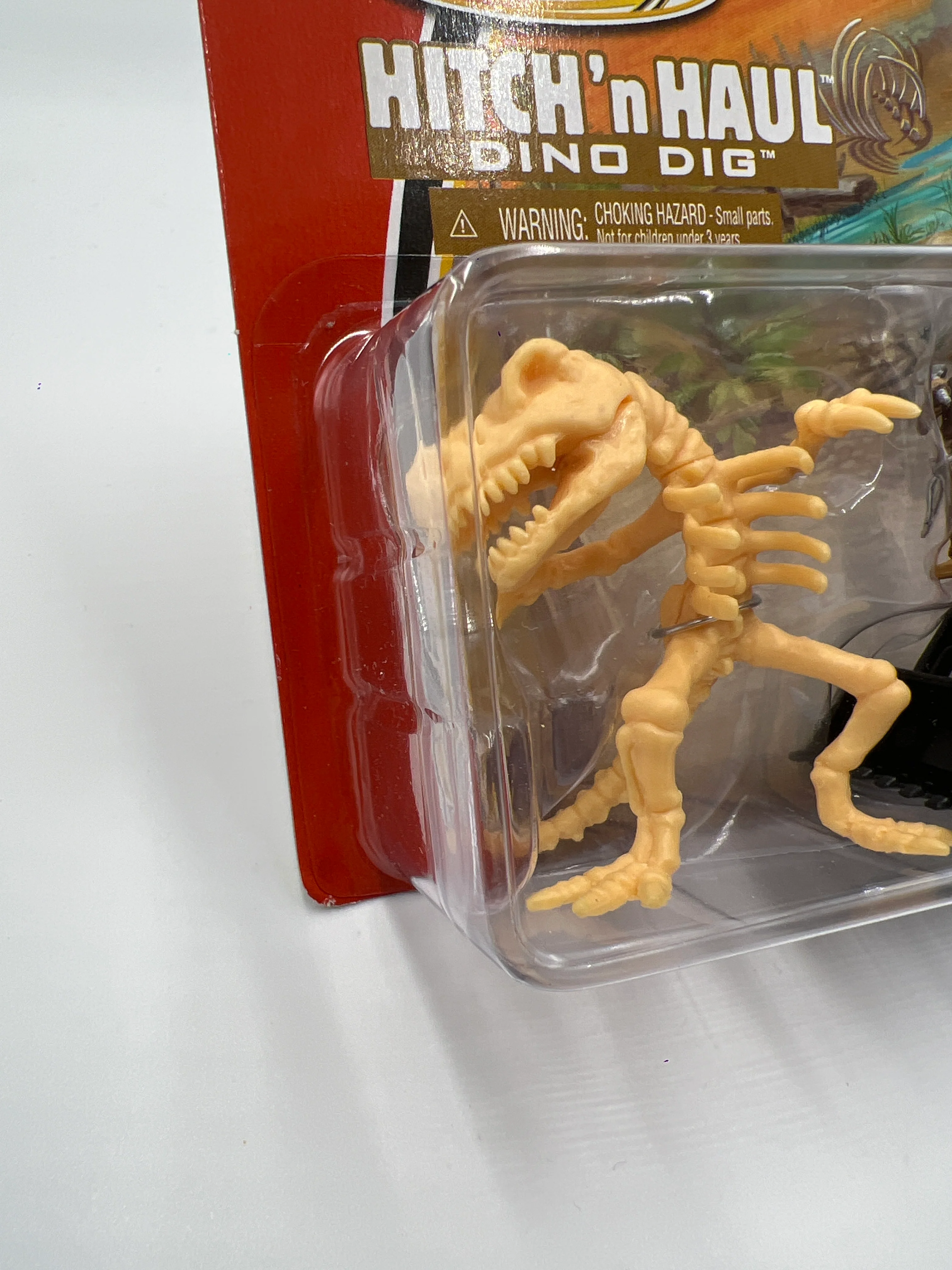 Matchbox Hitch N Haul Dino Dig Troop Carrier & Excavator 168B - Image 6