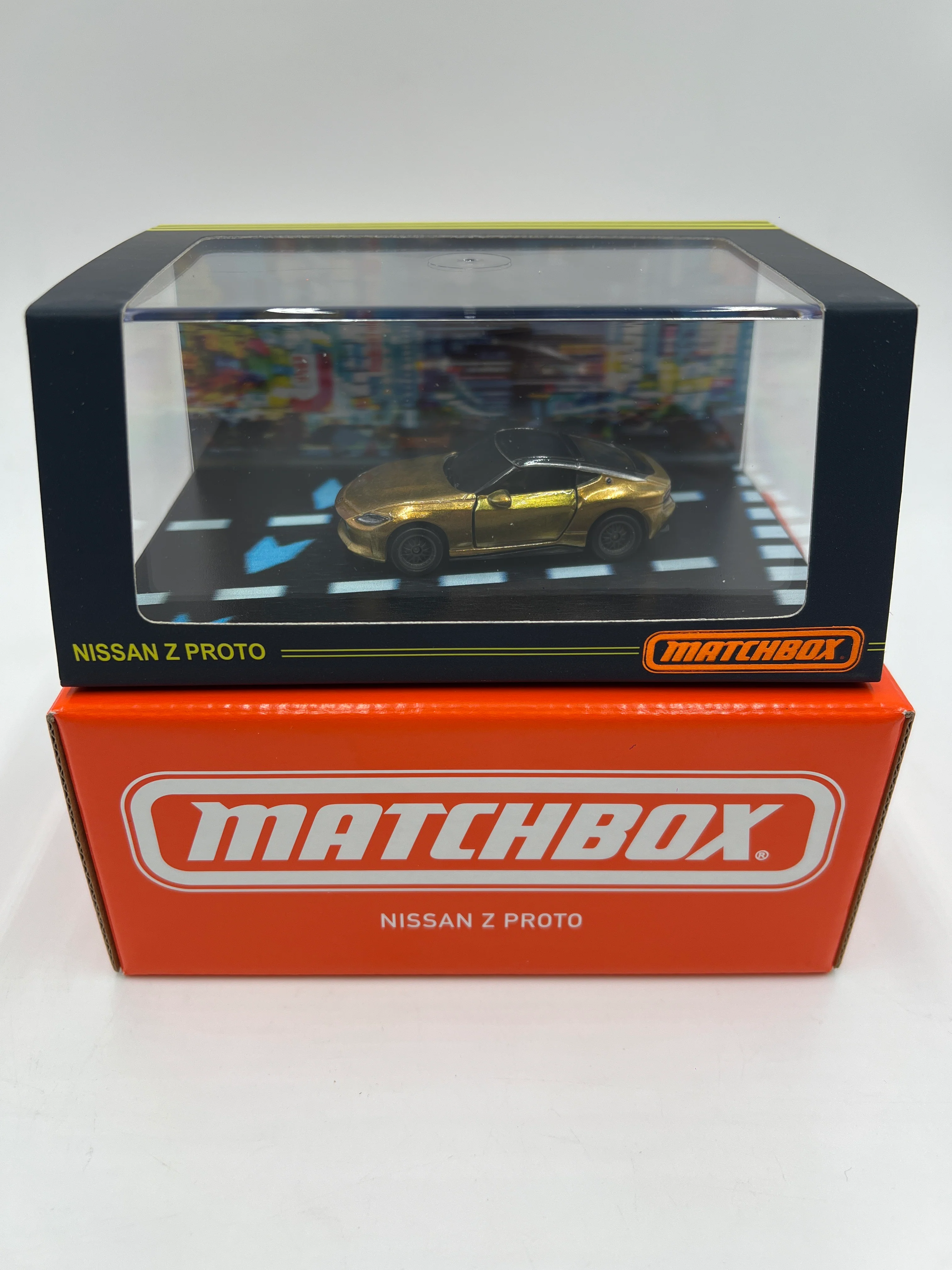 Matchbox RLC Mattel Creations Nissan Z Proto Gold - Image 2