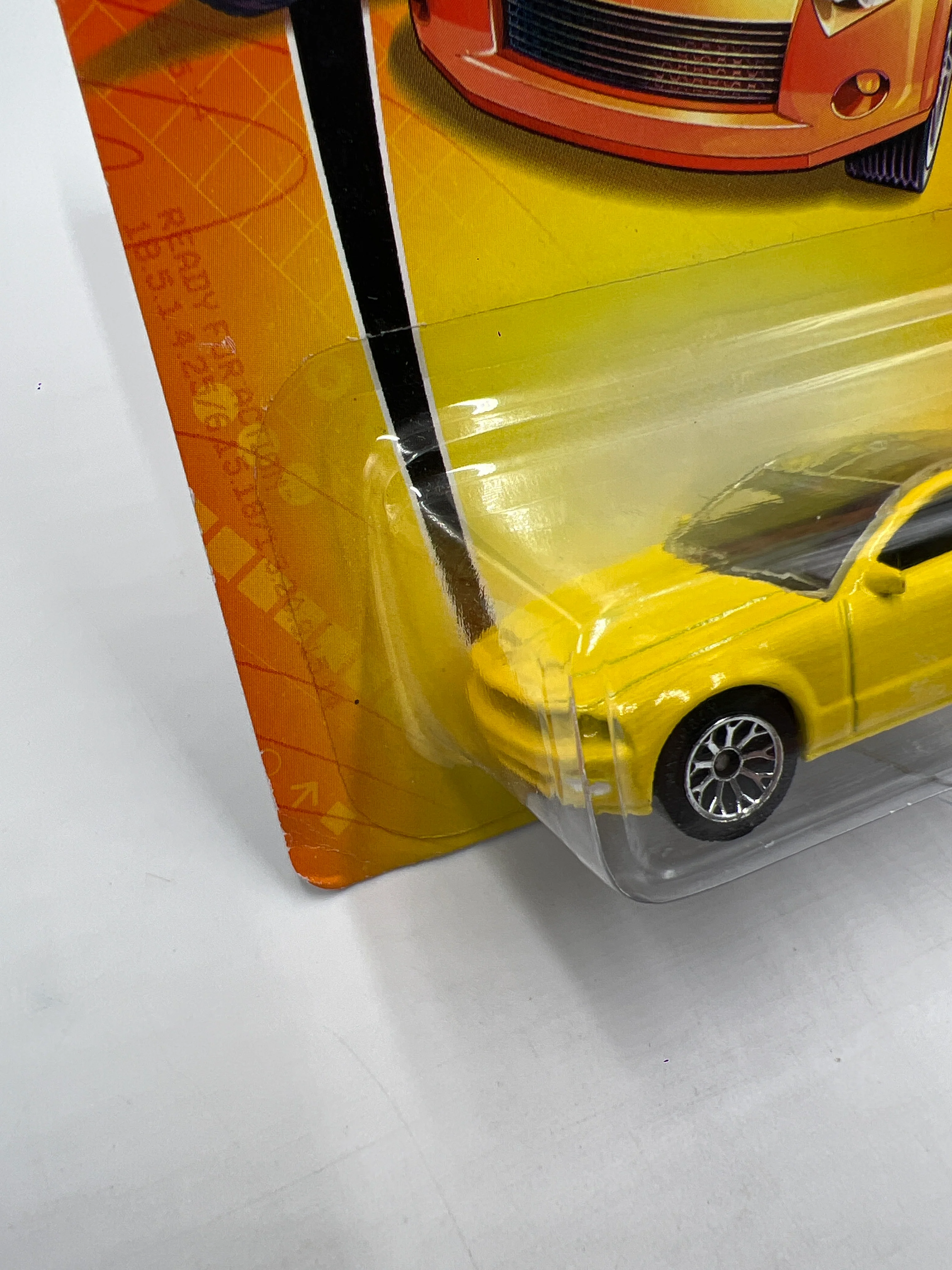 Matchbox MBX Metal #19 Ford Mustang GT Yellow 216D - Image 5