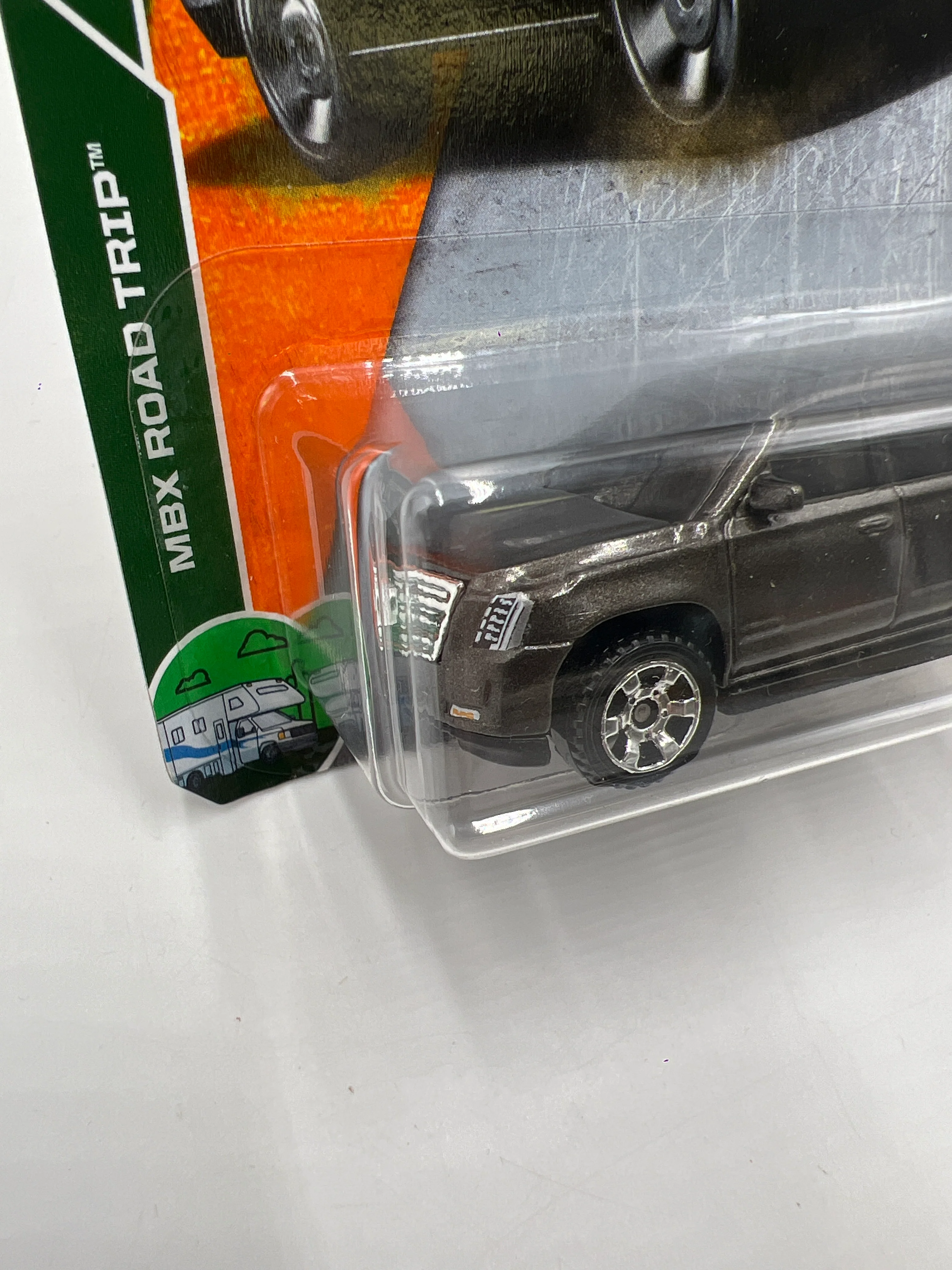 Matchbox MBX Road Trip 15 Cadillac Escalade Gray 211B - Image 5