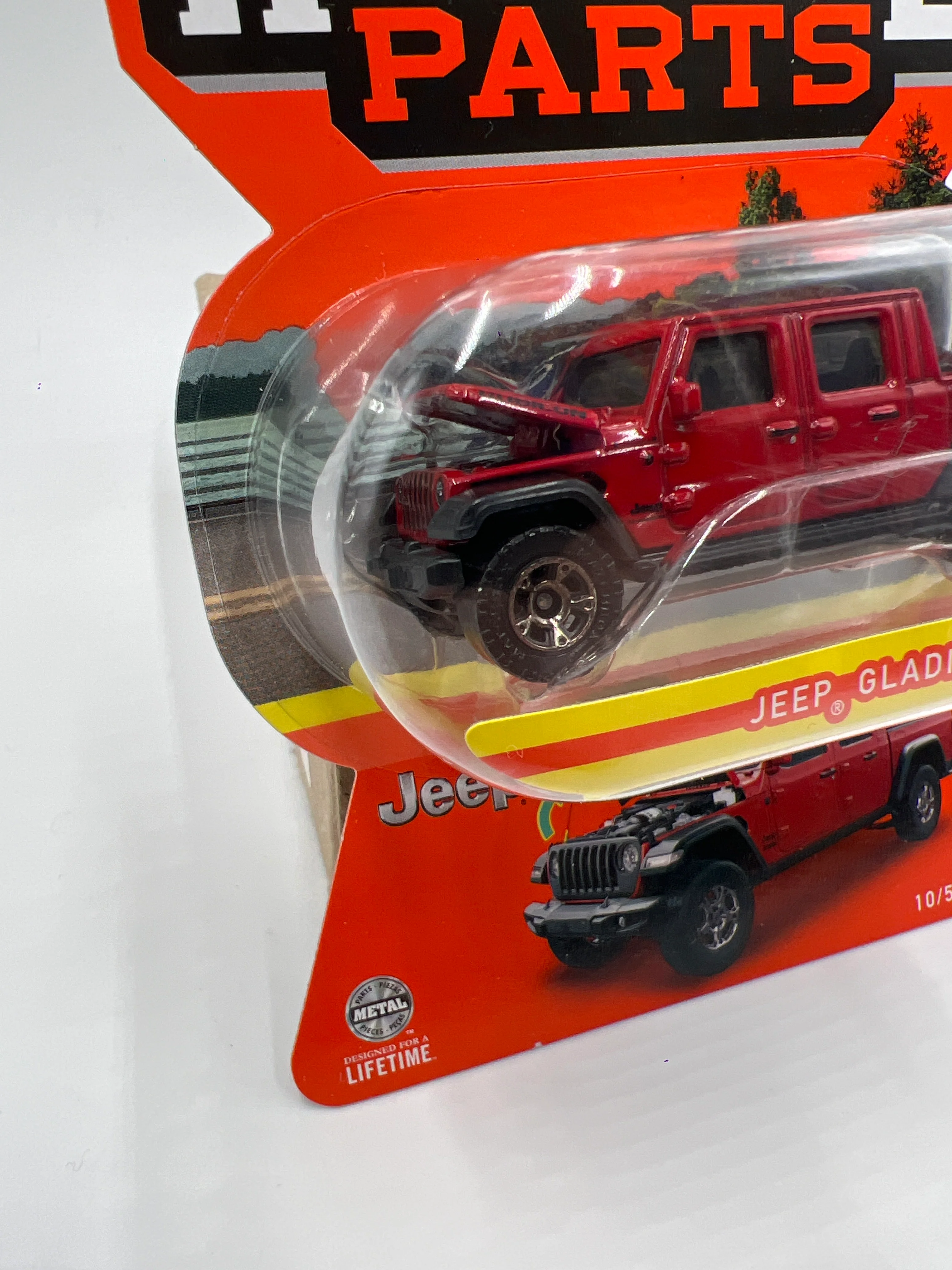 Matchbox Moving Parts #10 Jeep Gladiator Red 164F - Image 5