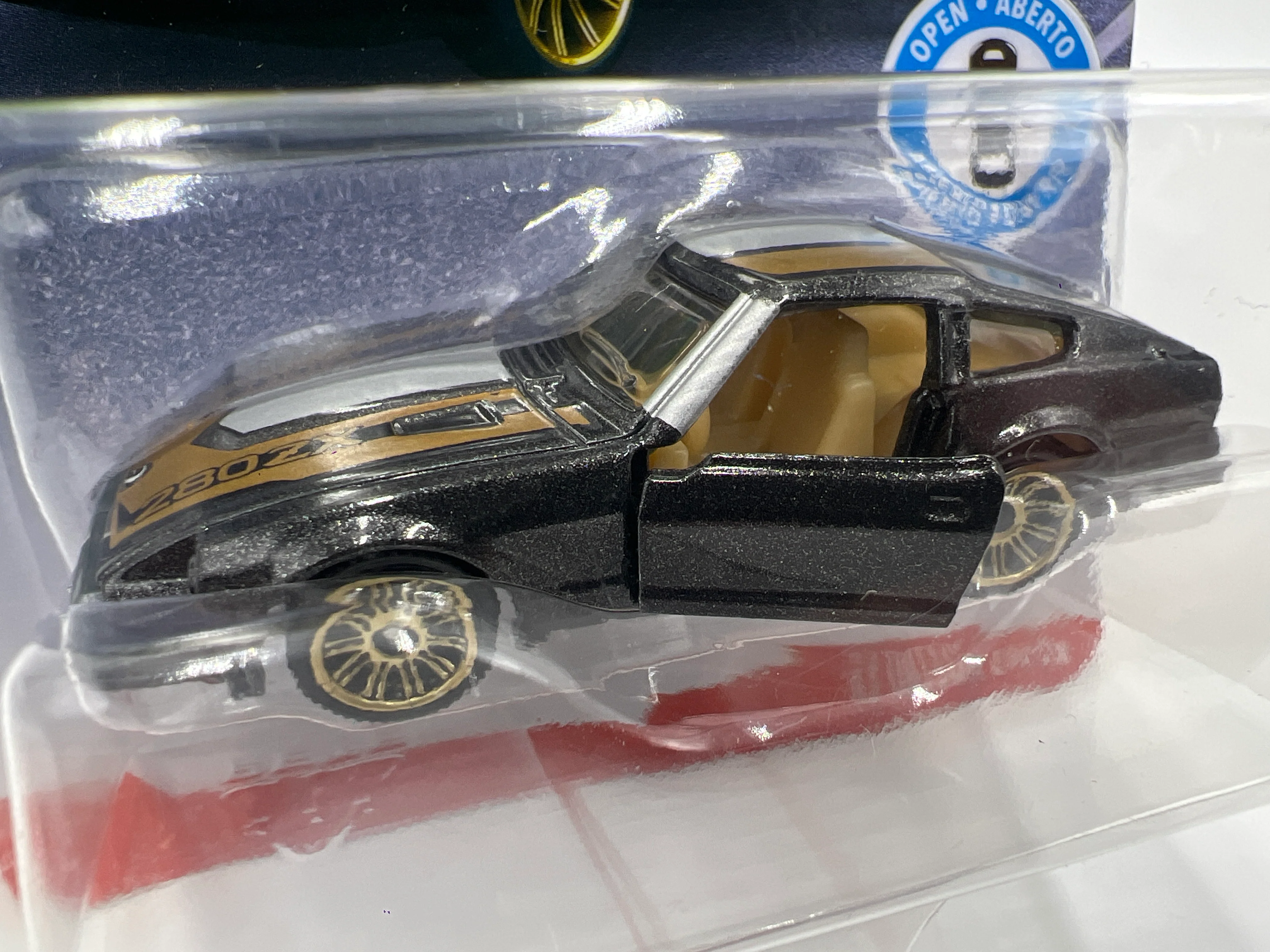 Matchbox Moving Parts MBX Road Trip 82 Datsun 280 ZX Black 166D - Image 3