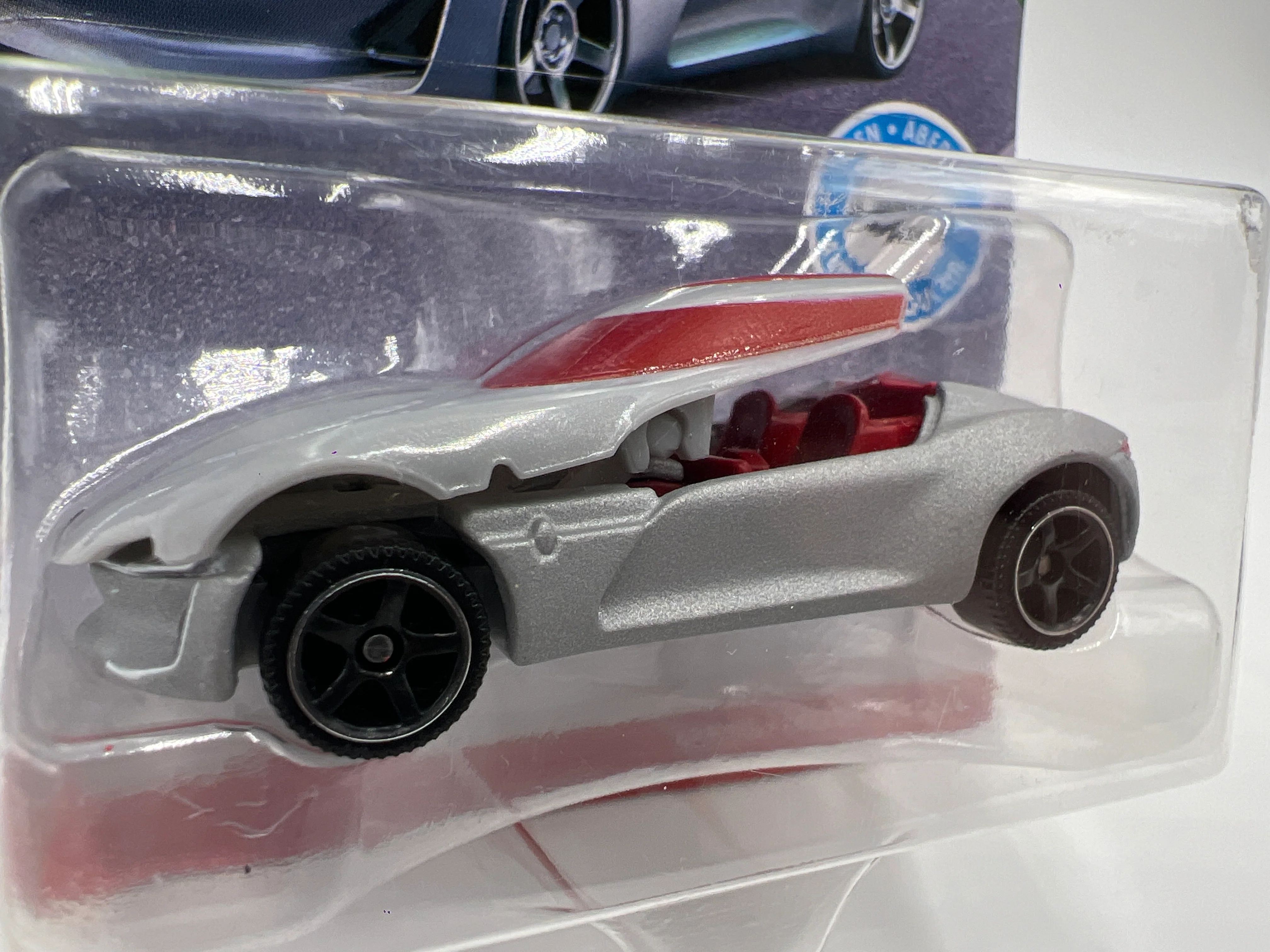Matchbox Moving Parts MBX Road Trip Renault Trezor Concept Silver Bad Card 169R - Image 3