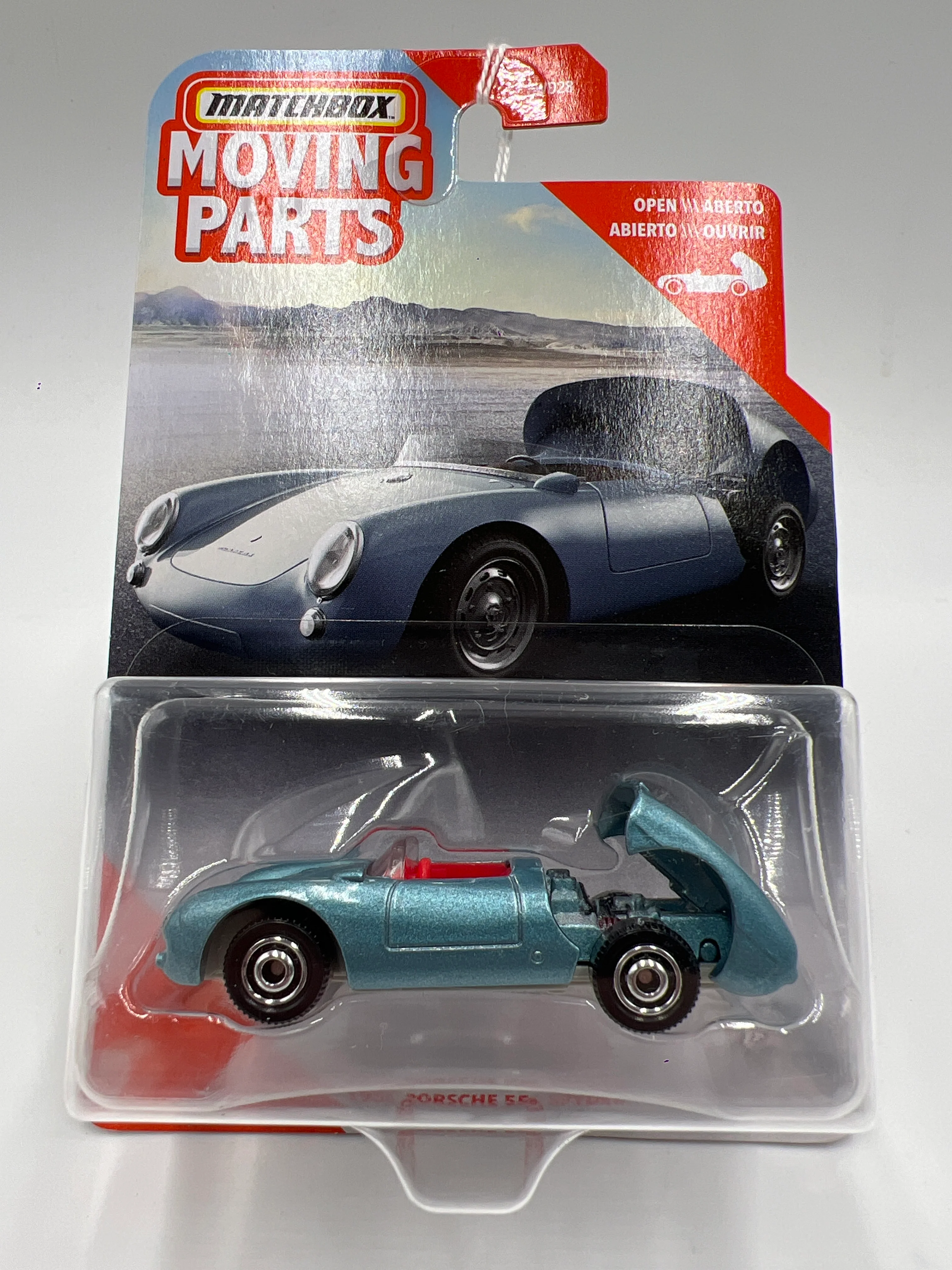 Matchbox Moving Parts 1955 Porsche 550 Spyder Light Blue 167M - Image 2