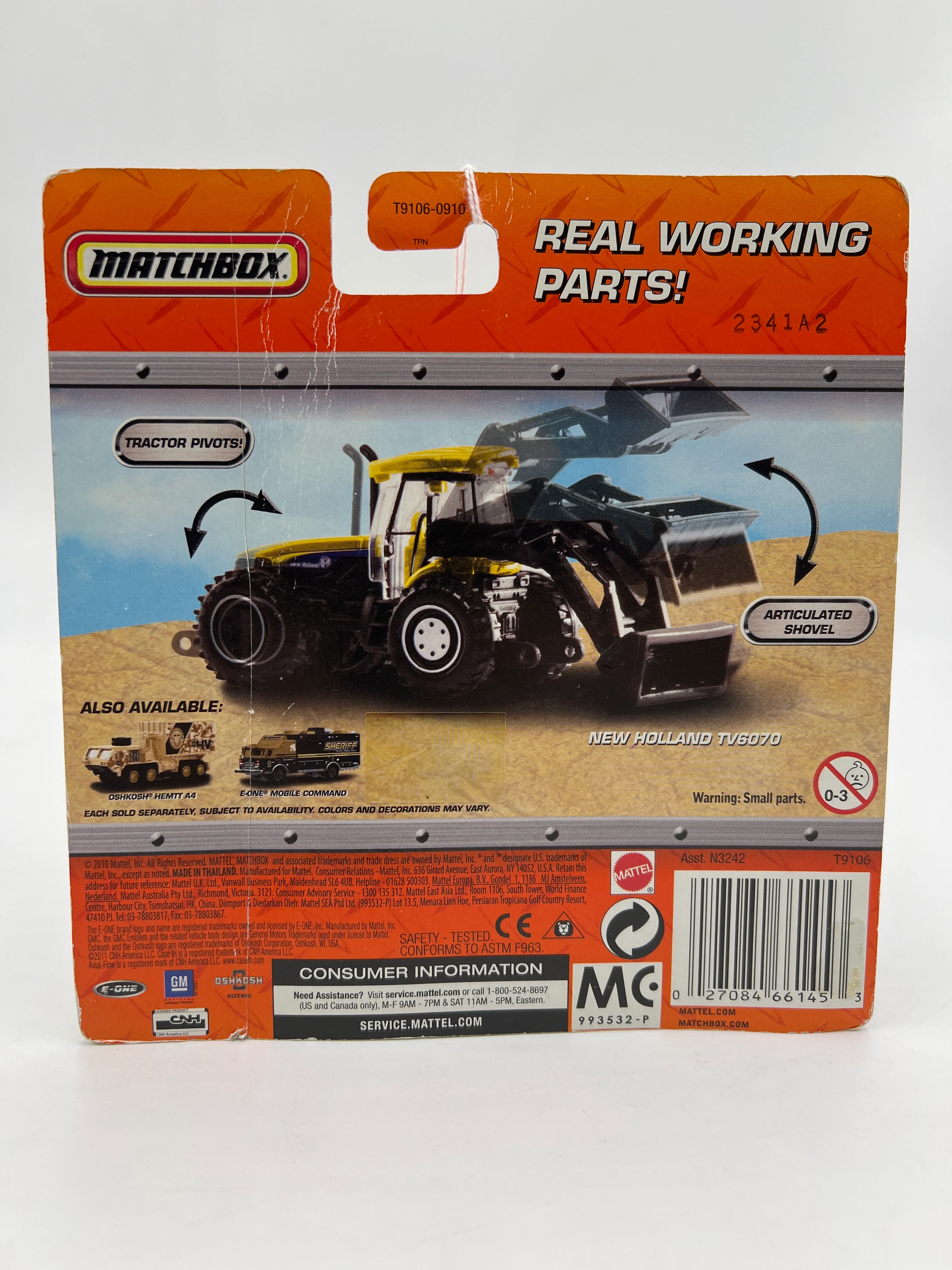 2010 Matchbox Real Working Rigs New Holland TV6070 Yellow (Bad Card/Cracked Blister) - Image 8