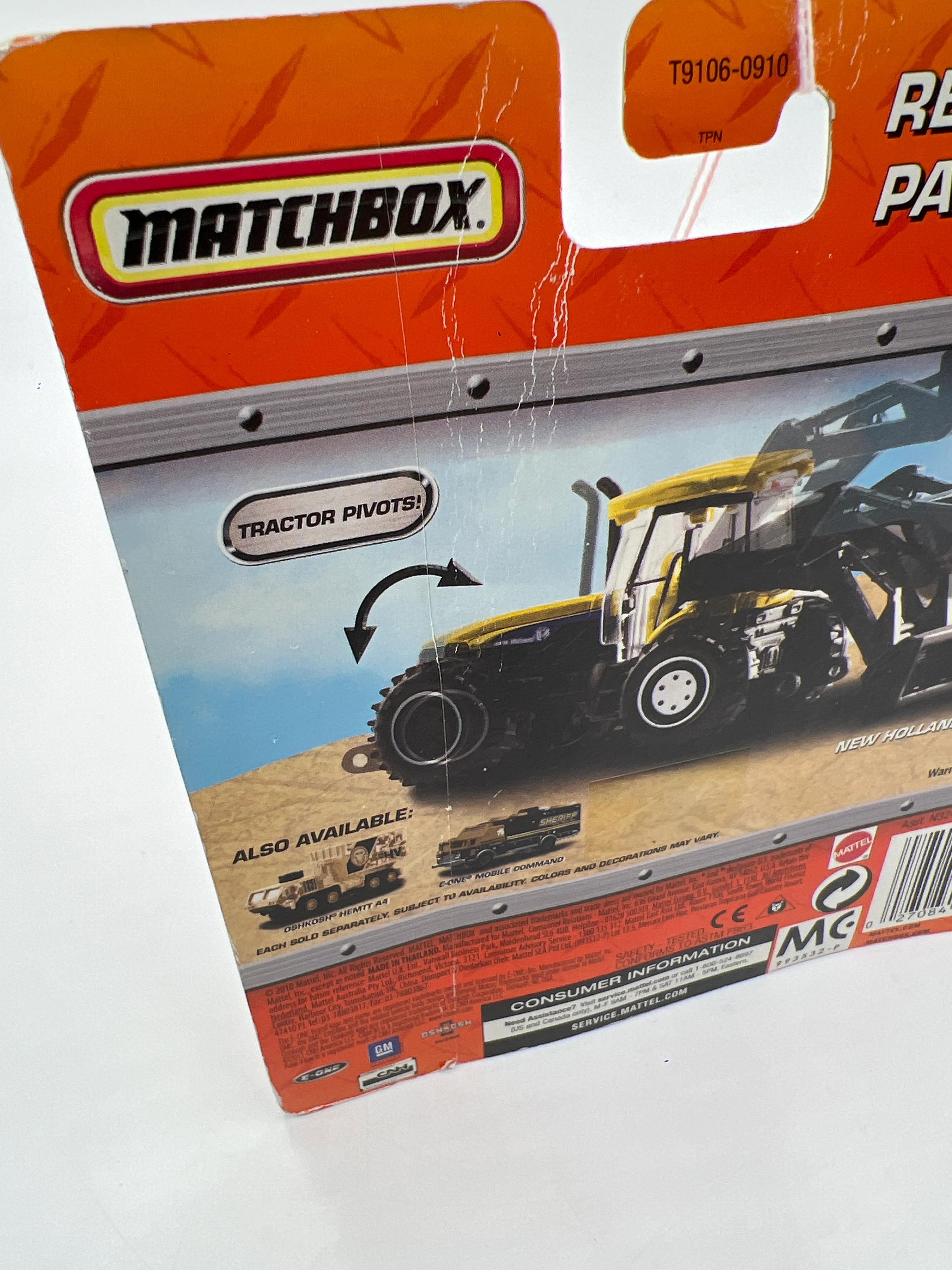2010 Matchbox Real Working Rigs New Holland TV6070 Yellow (Bad Card/Cracked Blister) - Image 9