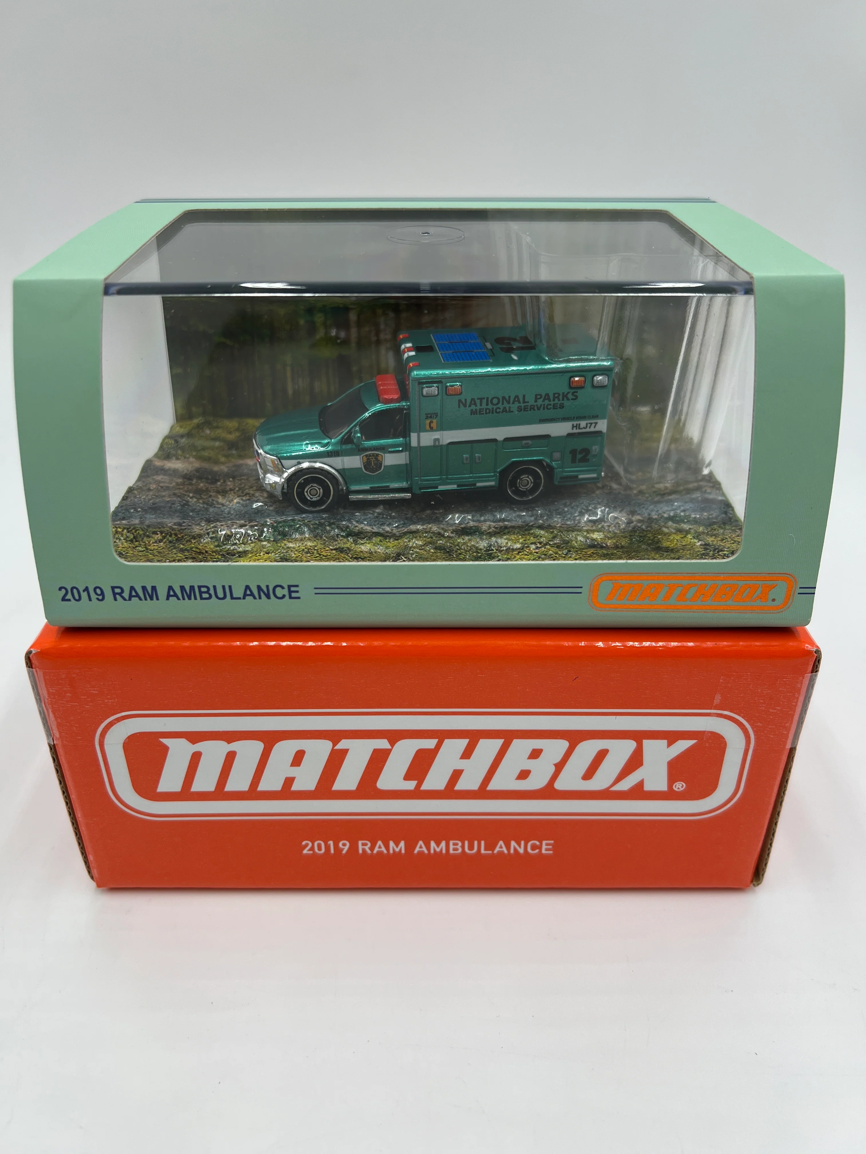 Matchbox RLC Mattel Creations 2019 Ram Ambulance National Parks Green - Image 2