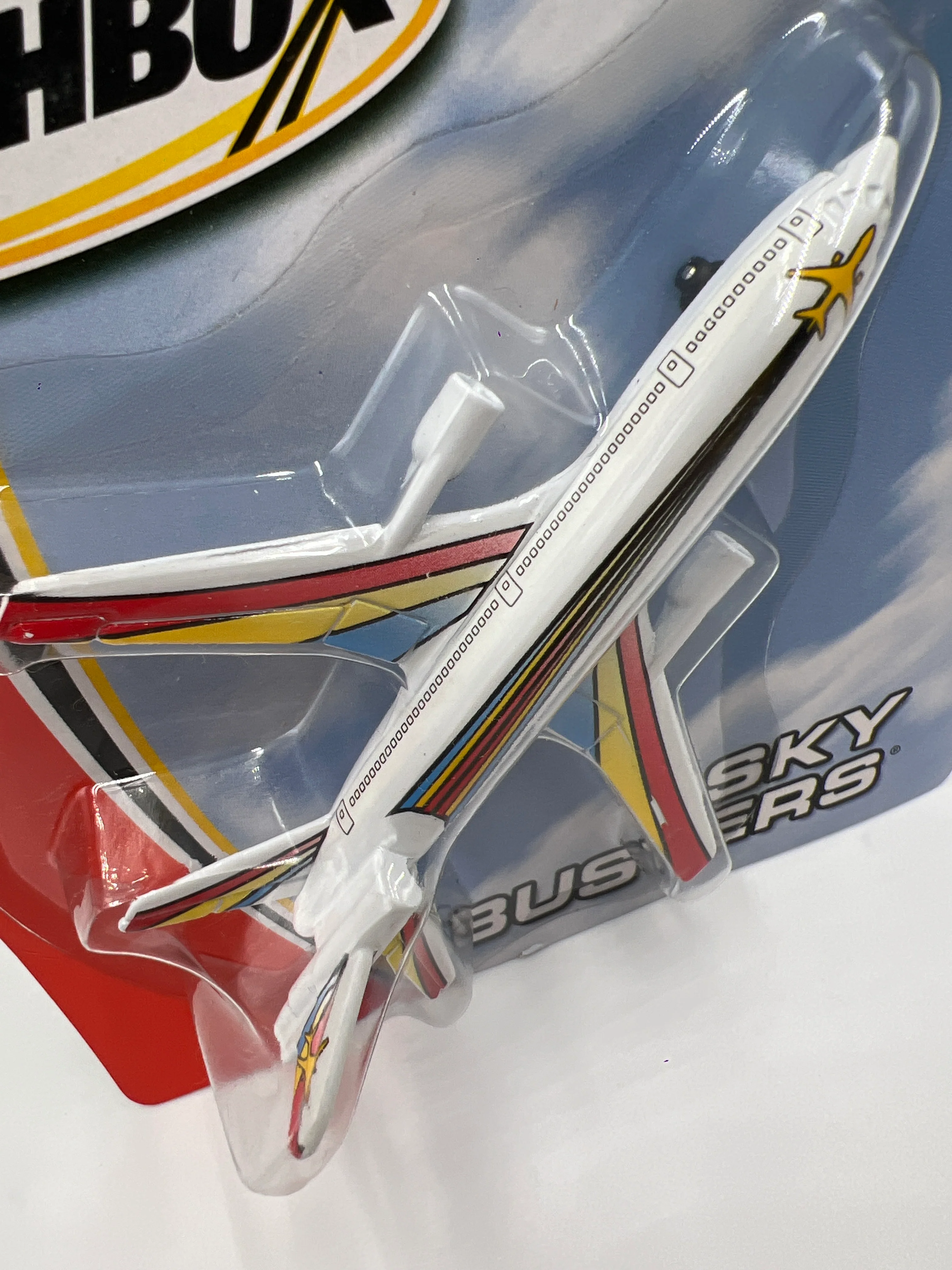 Matchbox Sky Busters DC-10 Multi Color WW7 - Image 3