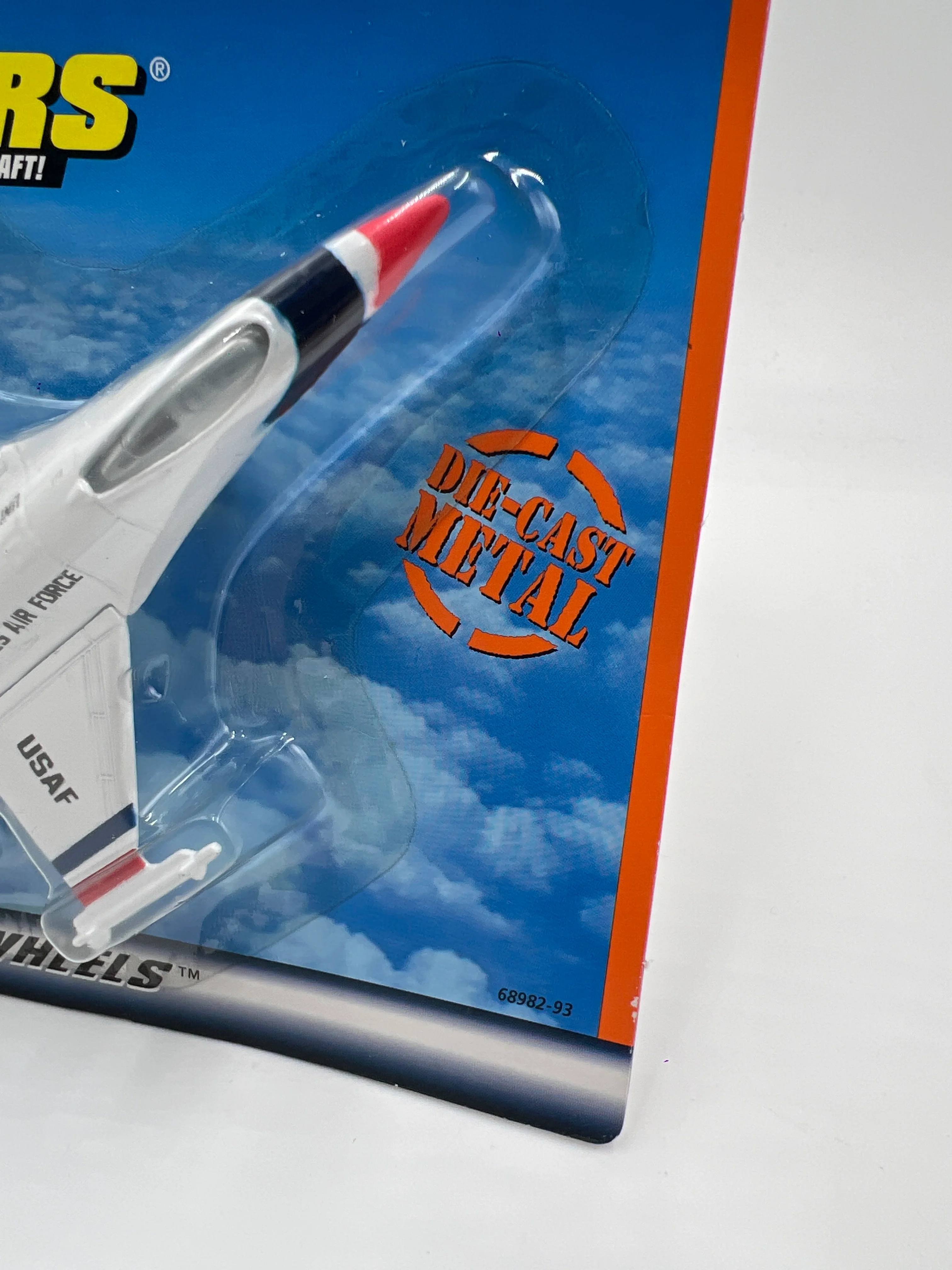 Matchbox Sky Busters F-16 United States Air Force USAF #2 TT2 - Image 4