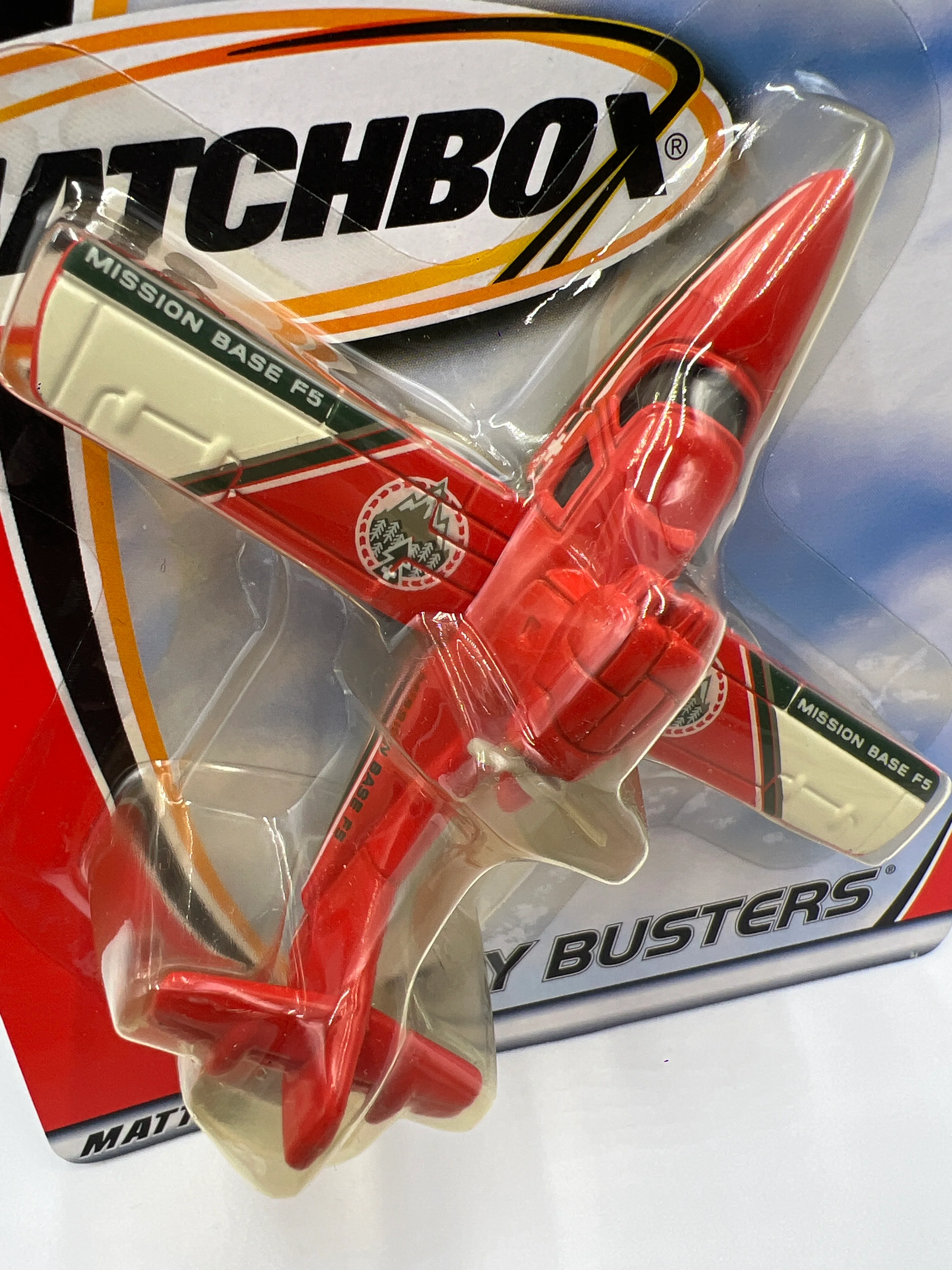Matchbox Sky Busters Search Plane Mission Base Red YY2 - Image 3