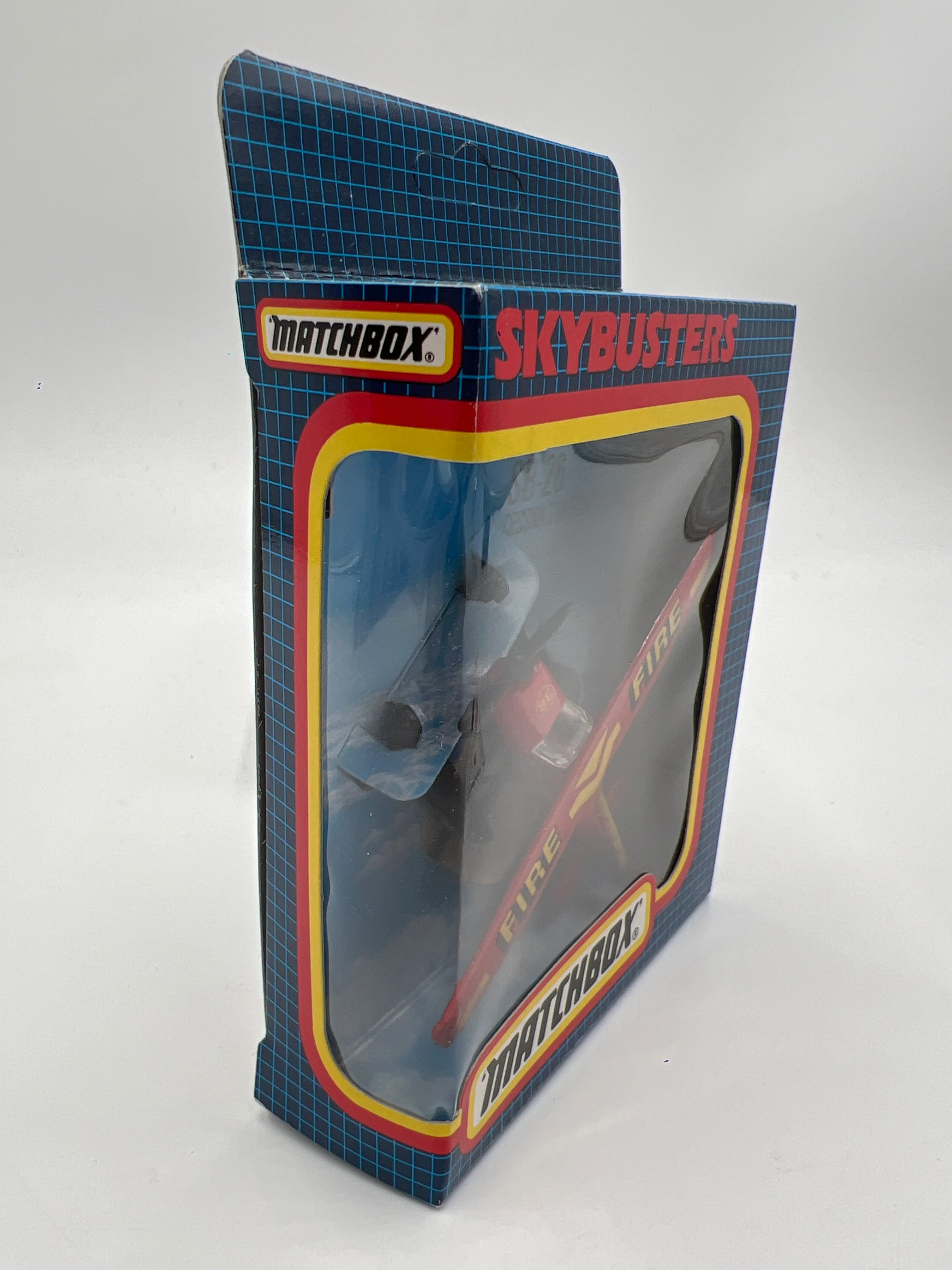 Matchbox Skybusters SB-26 Cessna 210 Float Plane Fire Unpunched - Image 6