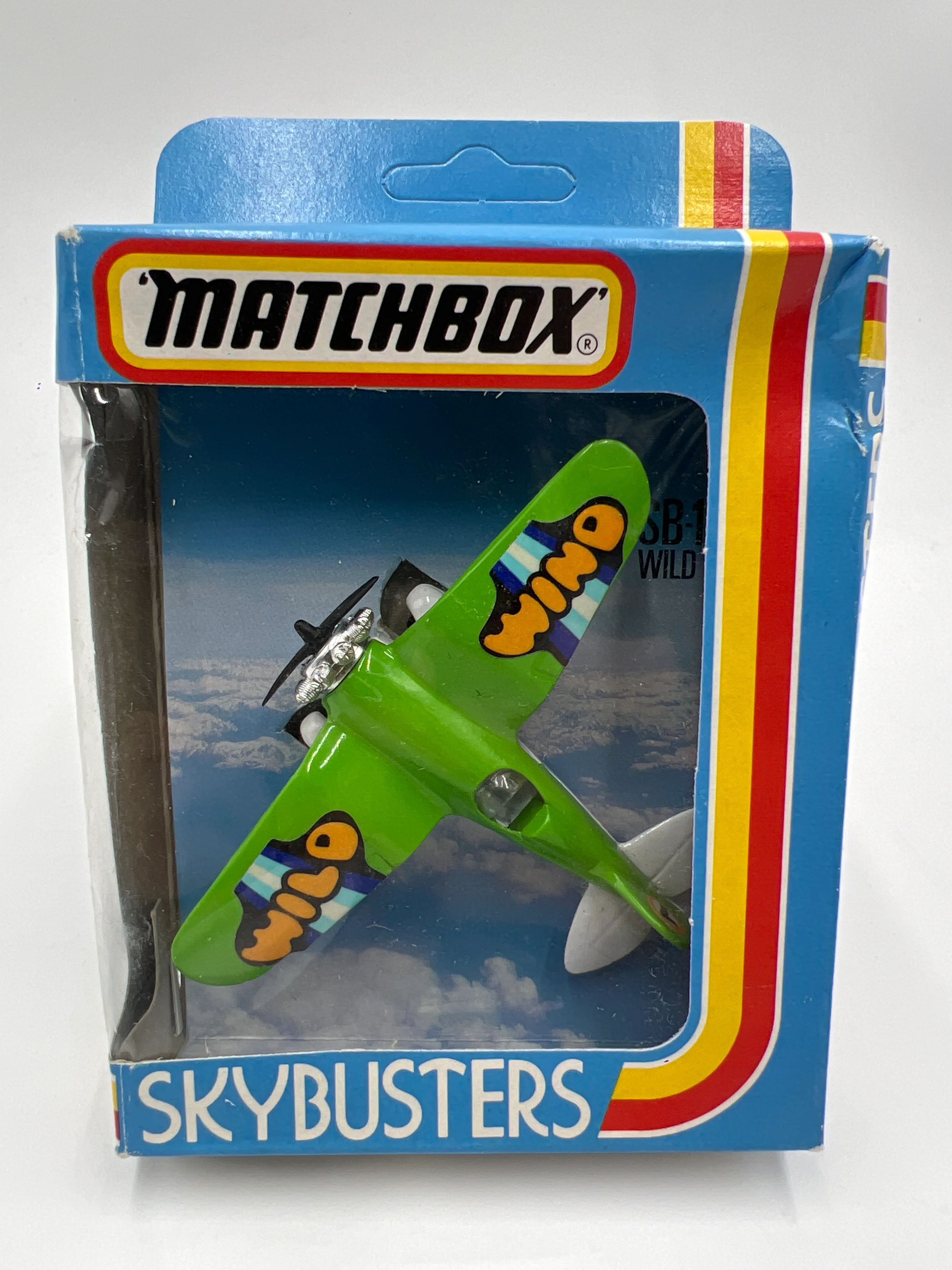 Matchbox Skybusters SB-18 Wild Wind Green Unpunched - Image 2