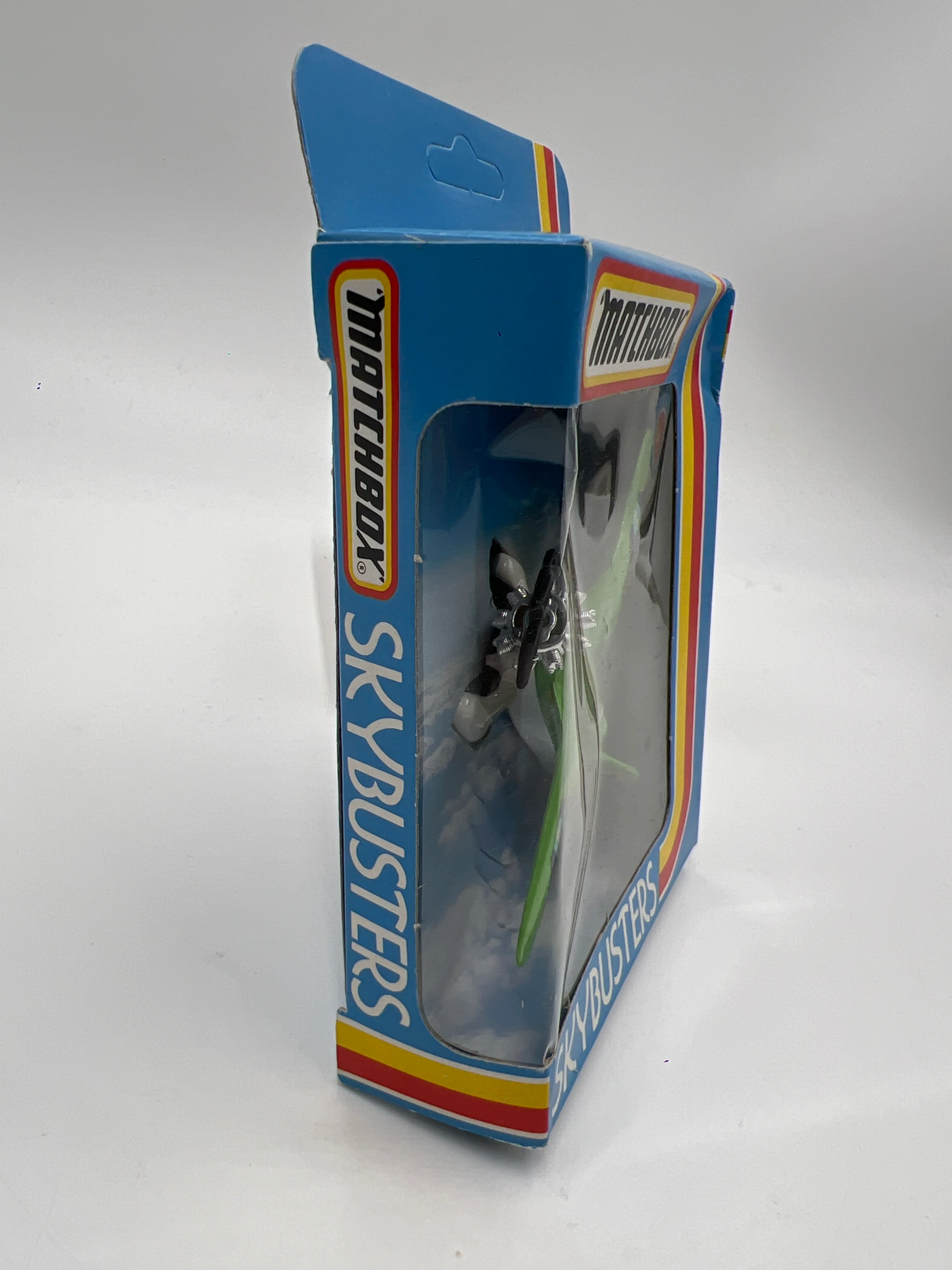 Matchbox Skybusters SB-18 Wild Wind Green Unpunched - Image 6