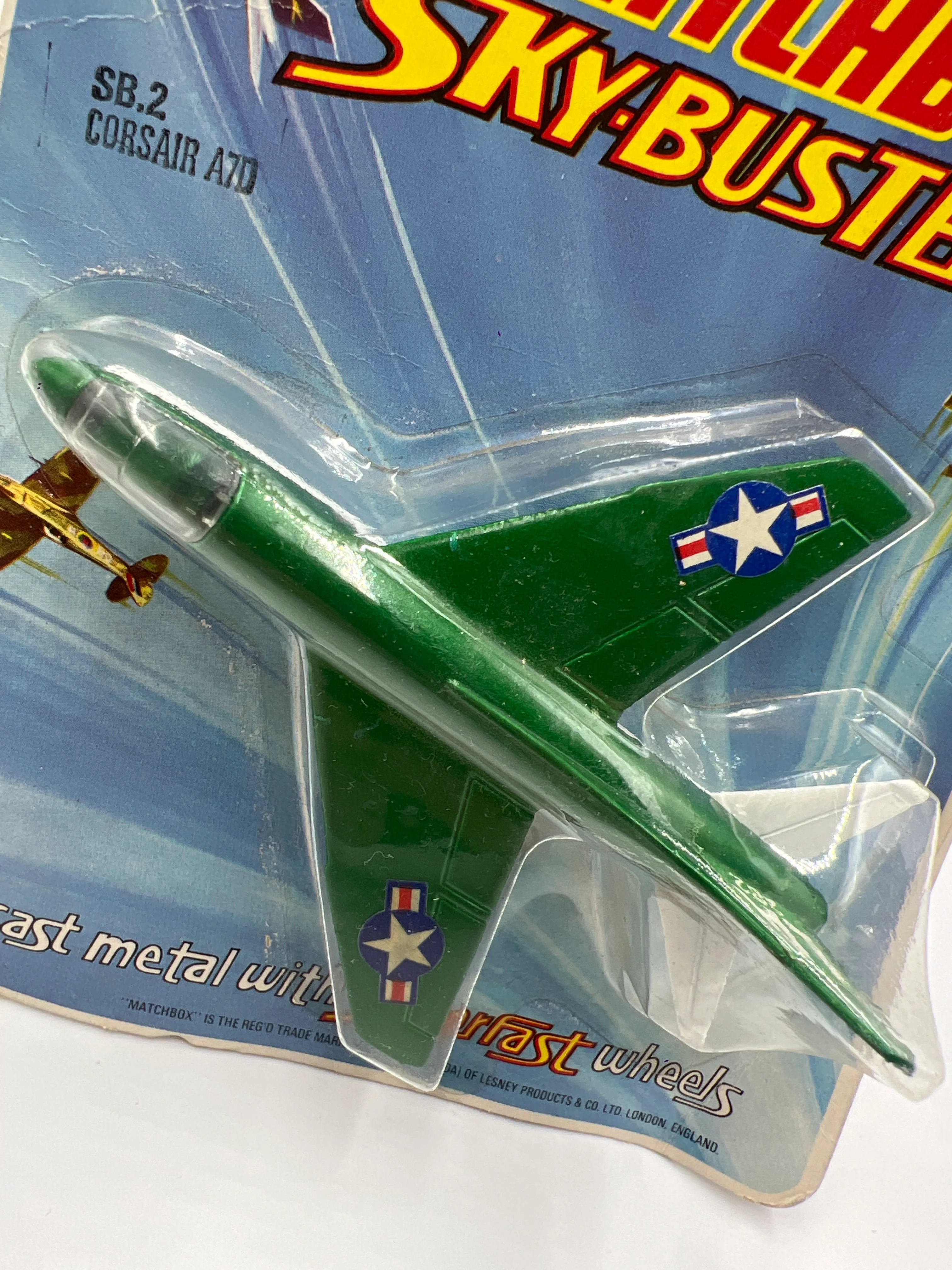 Matchbox Skybusters SB-2 Corsair A7D Green - Image 3