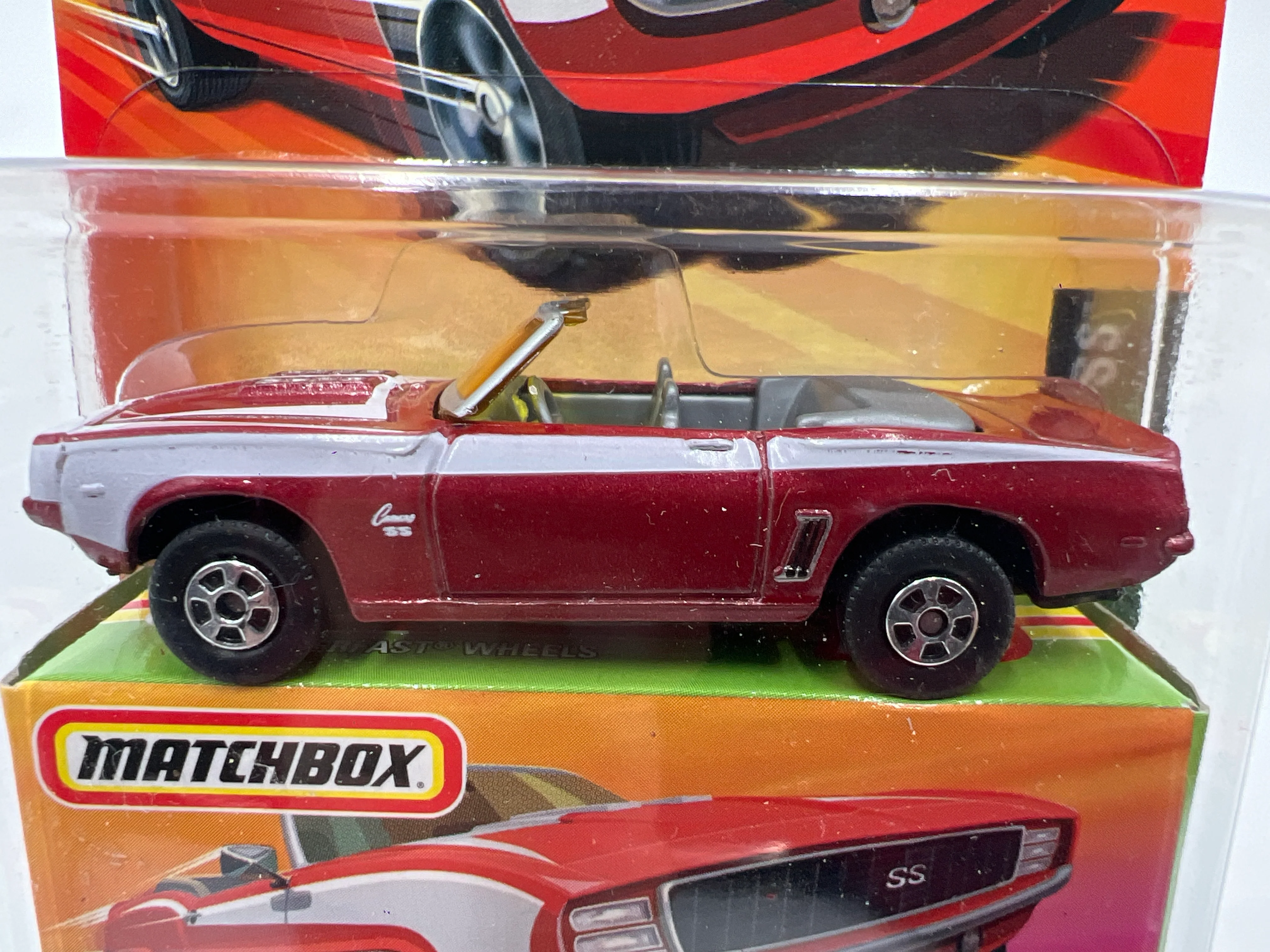 Matchbox Streakers #40 Chevrolet Camaro SS Red 174C - Image 2