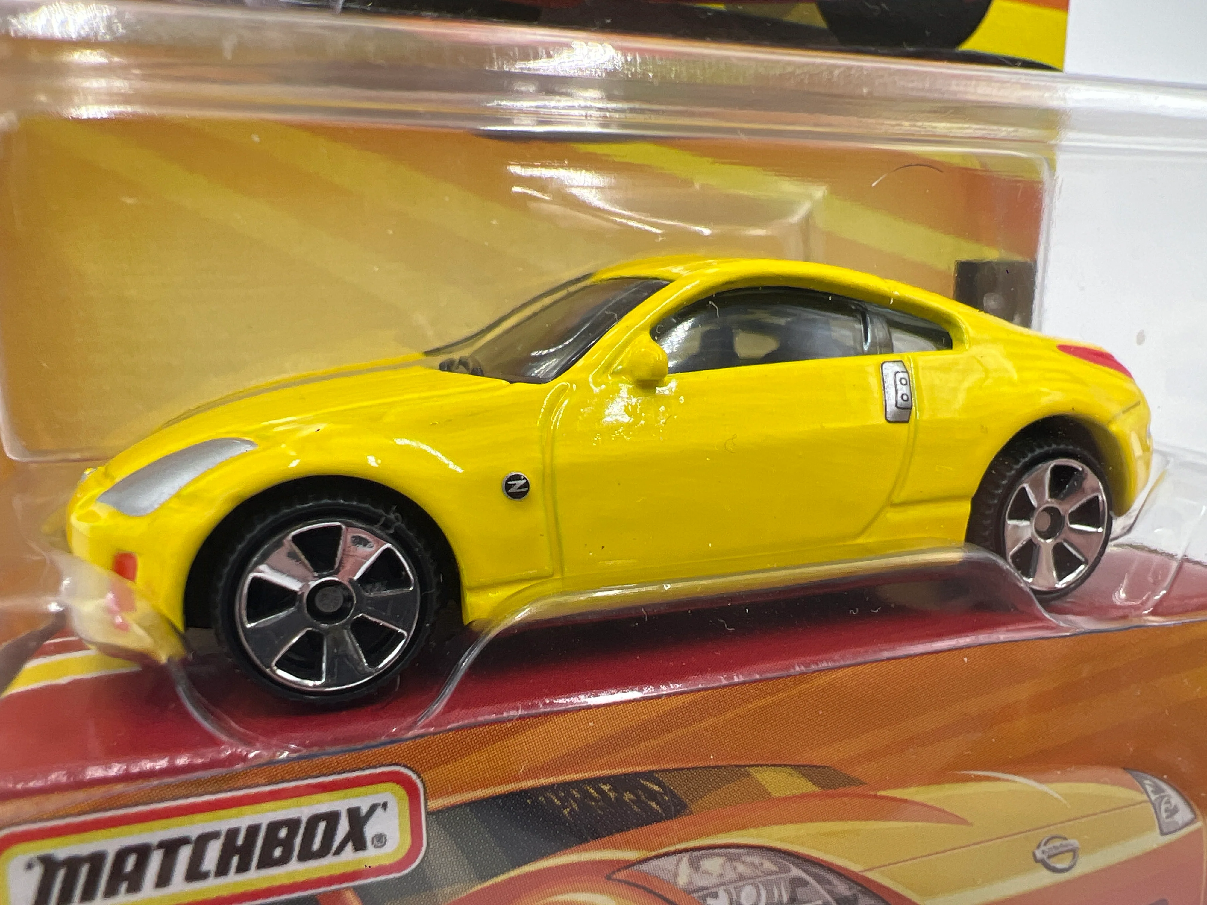 Matchbox Superfast #34 Nissan Z Yellow - Image 3