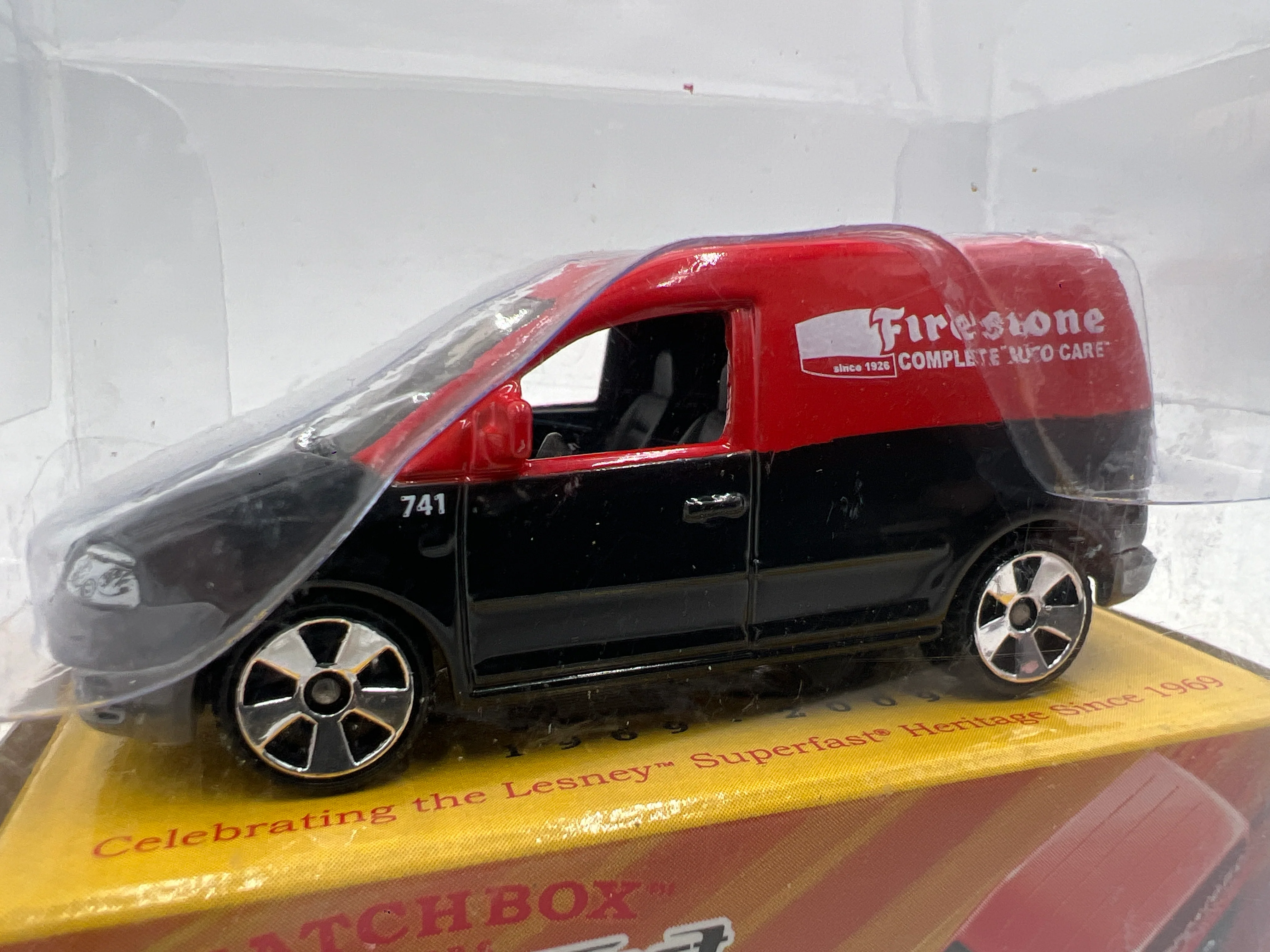 Matchbox Superfast 40th Anniversary #10 Volkswagen Caddy Firestone Black/Red - Image 3