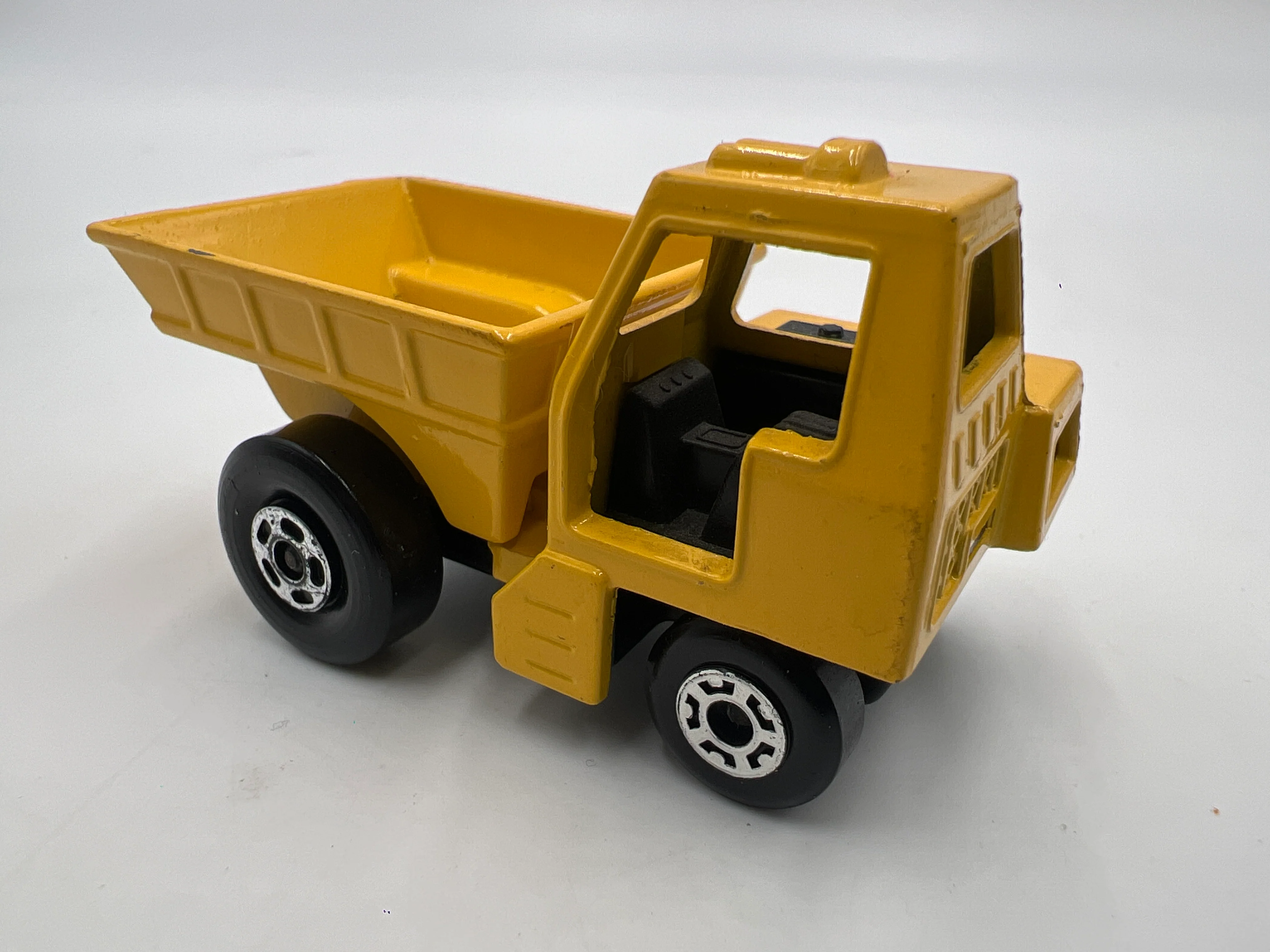 Matchbox No. 26 Site Dumper Yellow Loose - Image 2