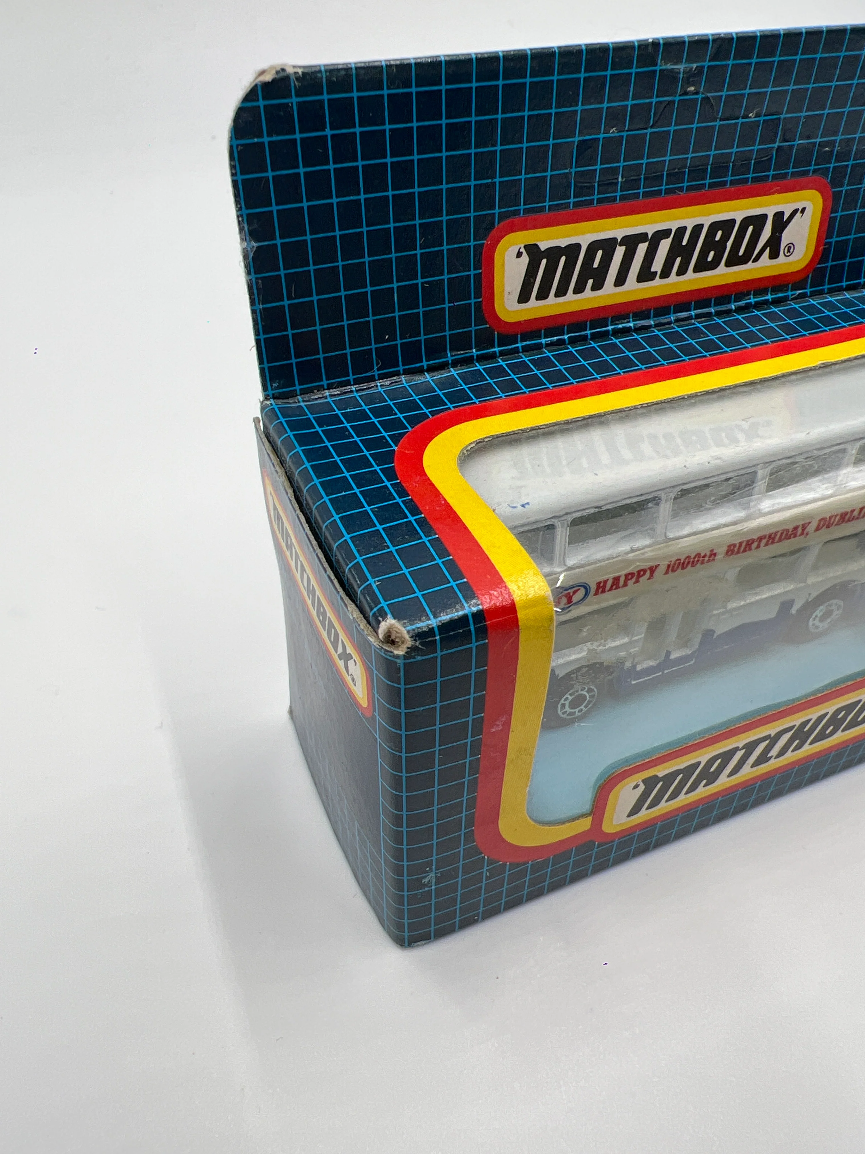 Matchbox Unpunched #17 Denny 1000th Birthday Dublin London Bus White - Image 5