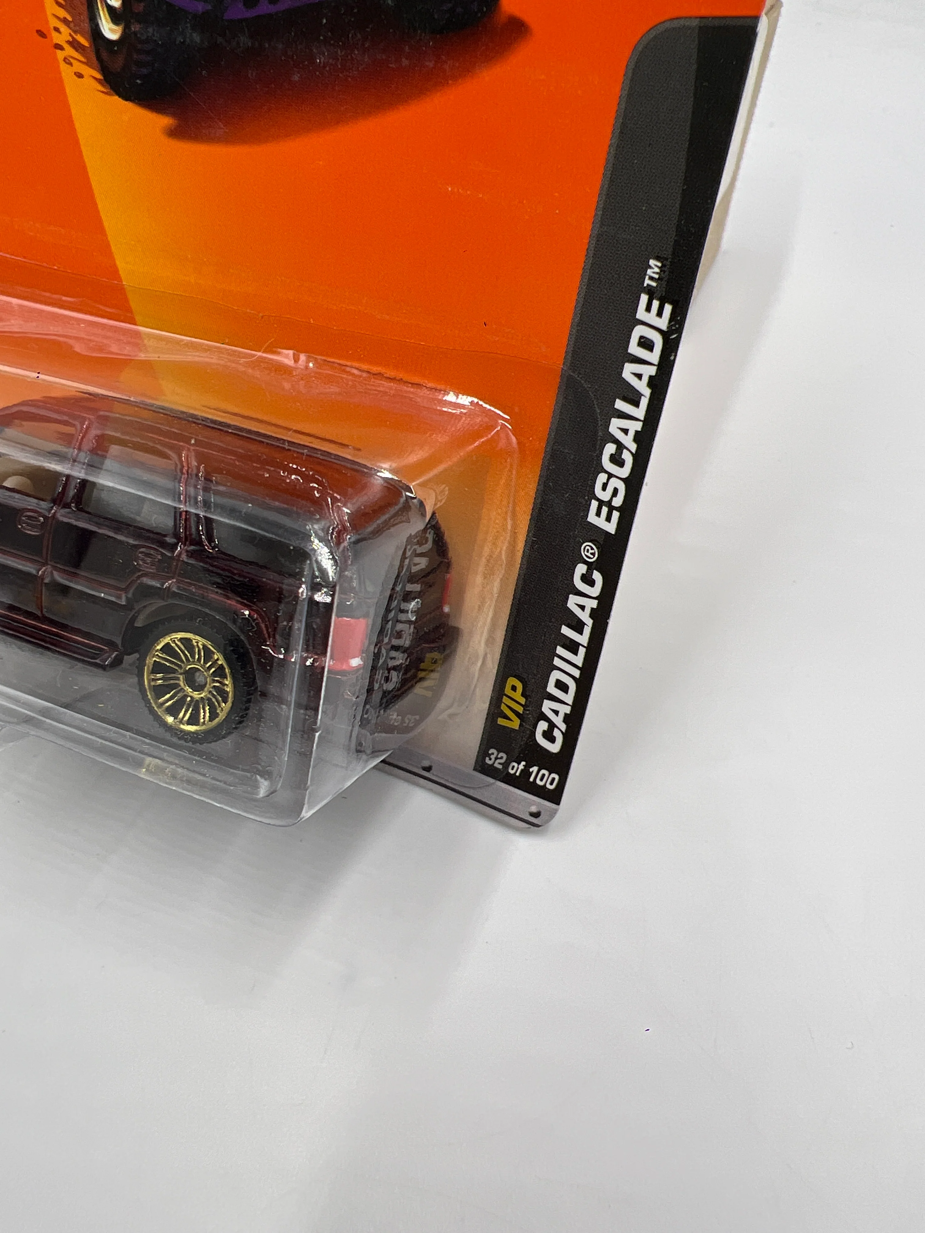 Matchbox VIP #32 Cadillac Escalade 208F - Image 4