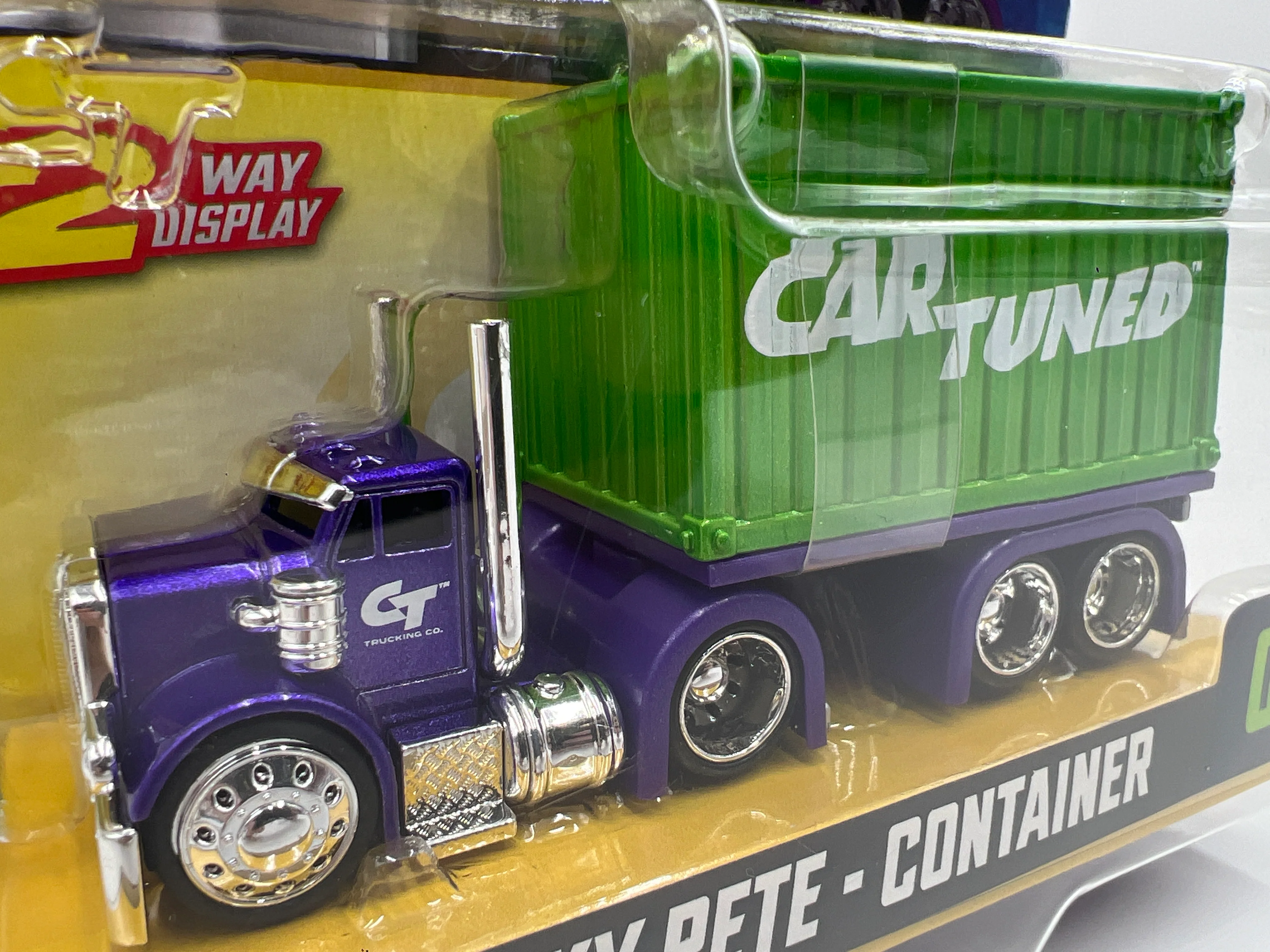 MGA Car Tuned Rigs Series 1 #1 Sneaky Pete Green Container 181i - Image 2