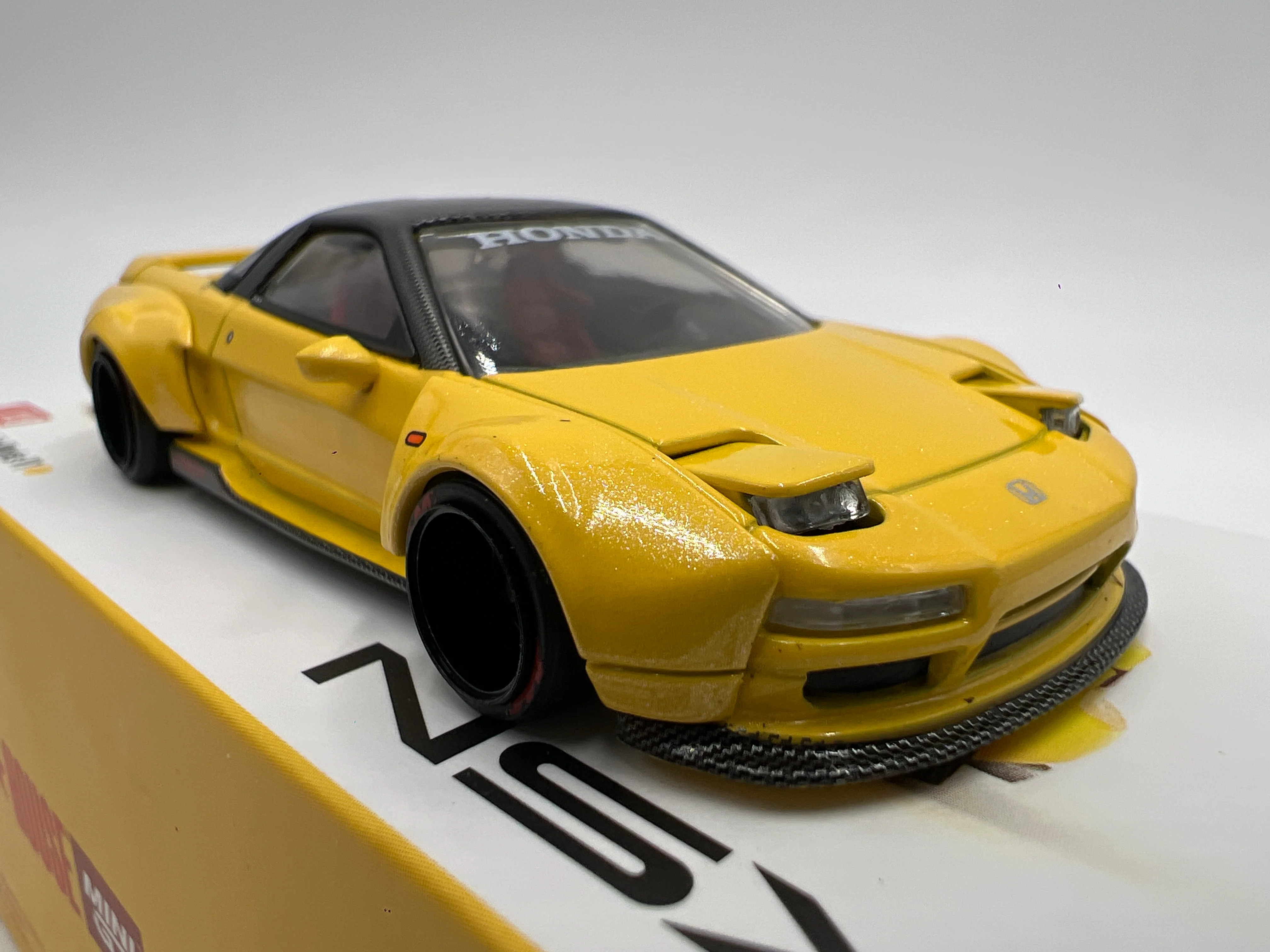 Mini GT Kaido House #108 Honda NSX Kaido Works V1 Yellow - Image 3