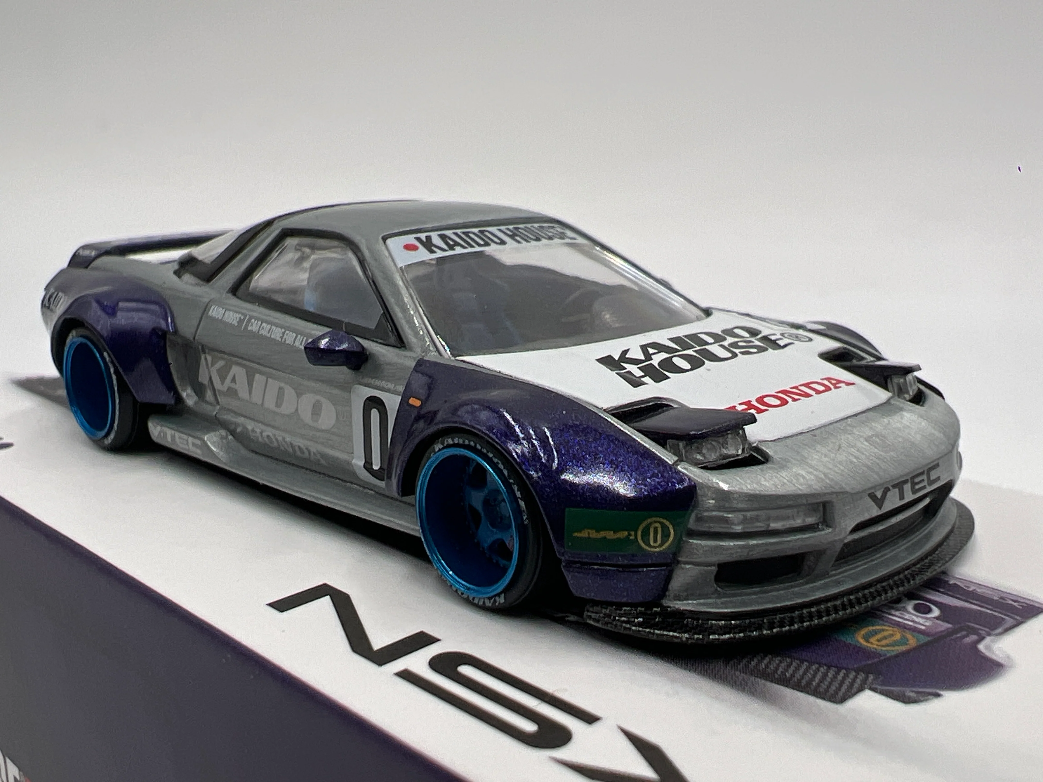 Mini GT Kaido House #173 CHASE Honda NSX Kaido Racing V2 - Image 2