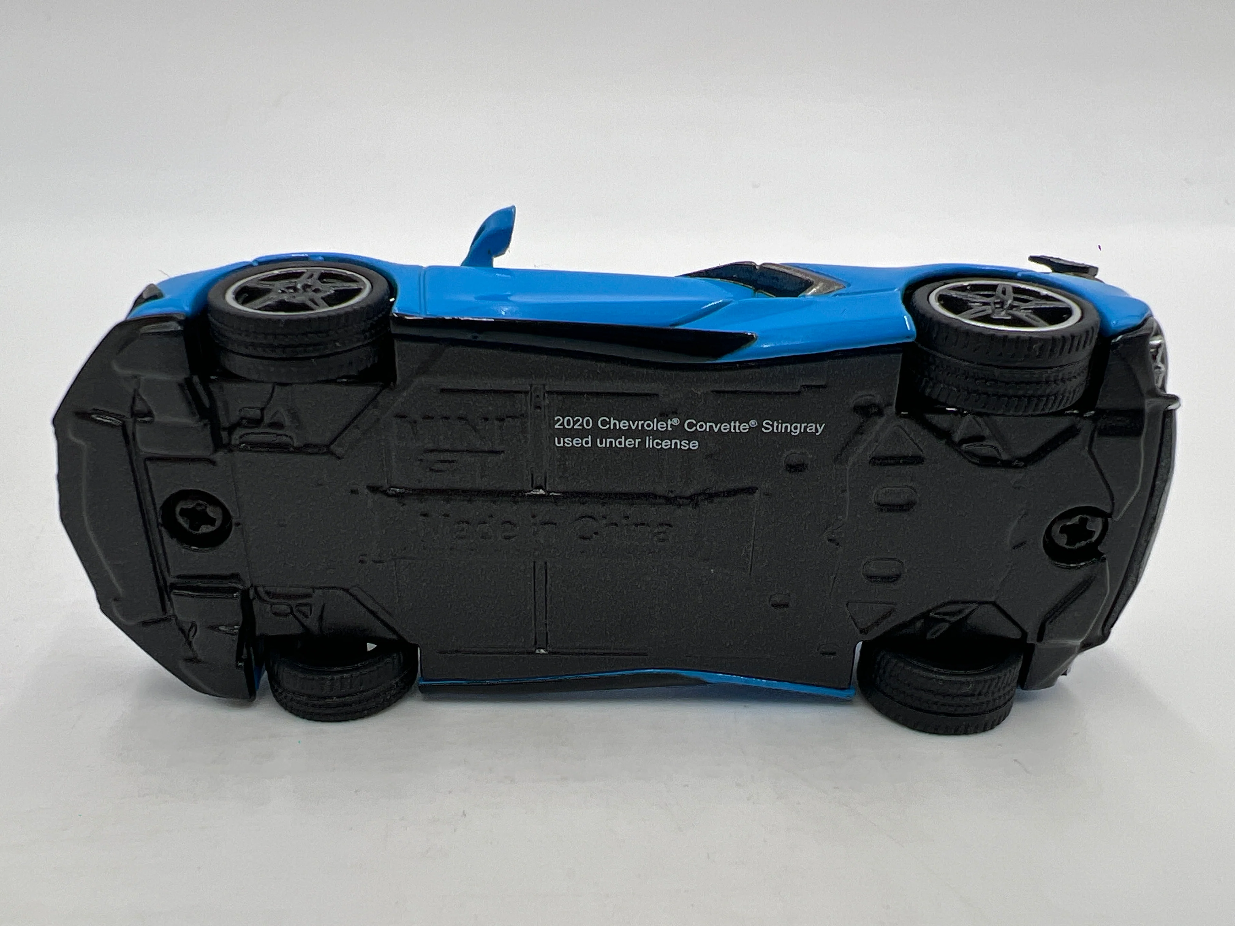 Mini GT MiJo Exclusive #251 Chevrolet Corvette Stingray Blue - Image 6