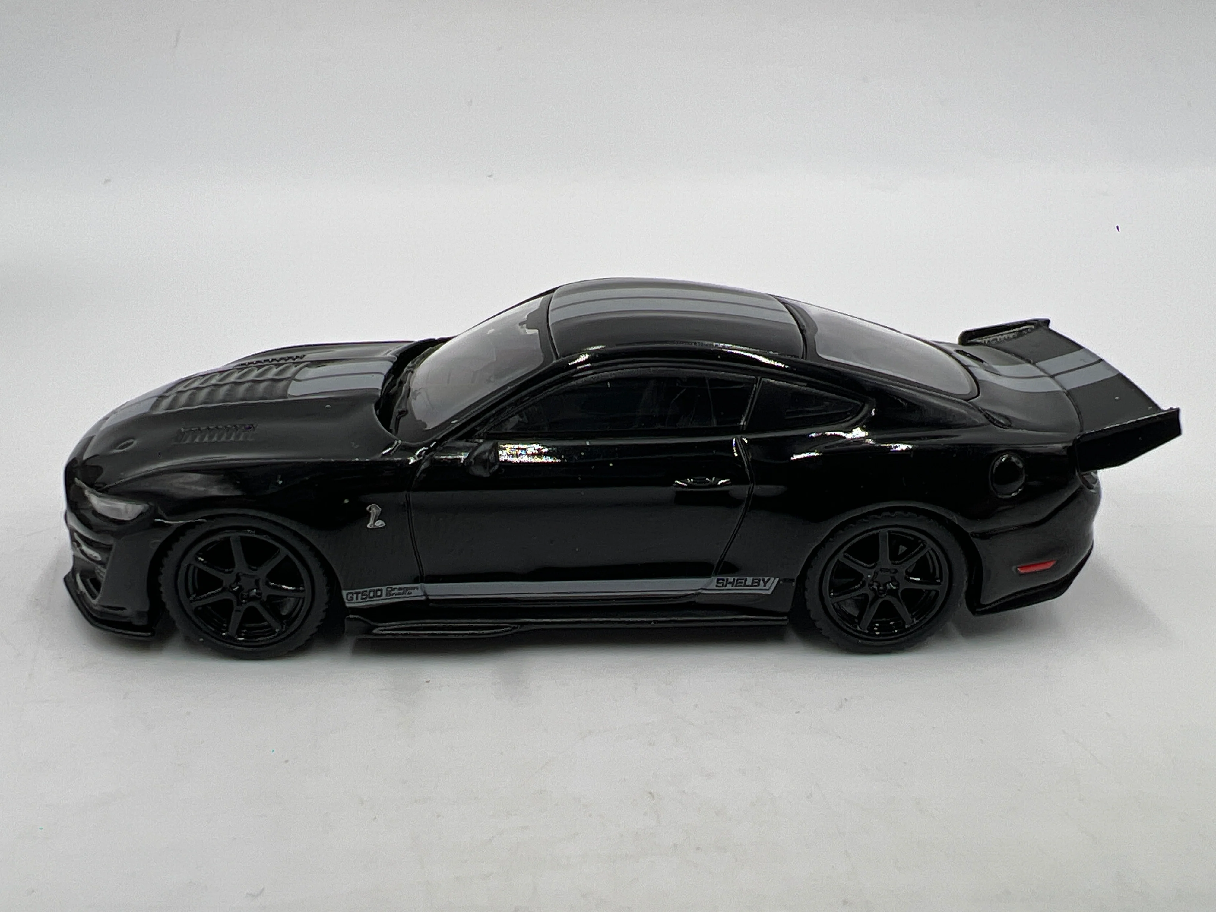Mini GT MiJo Exclusive #575 Shelby GT500 Dragon Snake Concept Black - Image 4