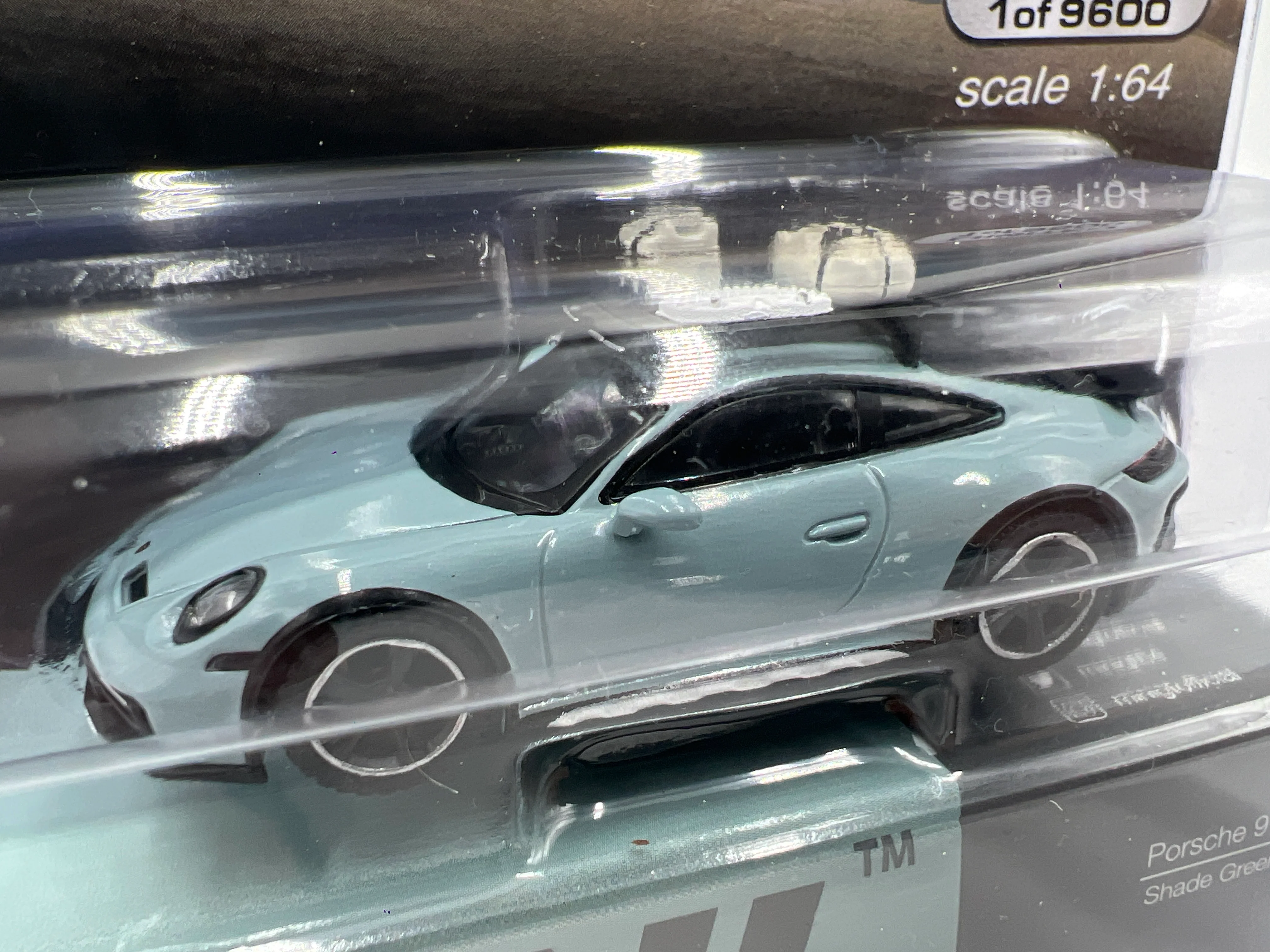 Mini GT Mijo Exclusives #780 Porsche 911 Dakar Shade Green - Image 3