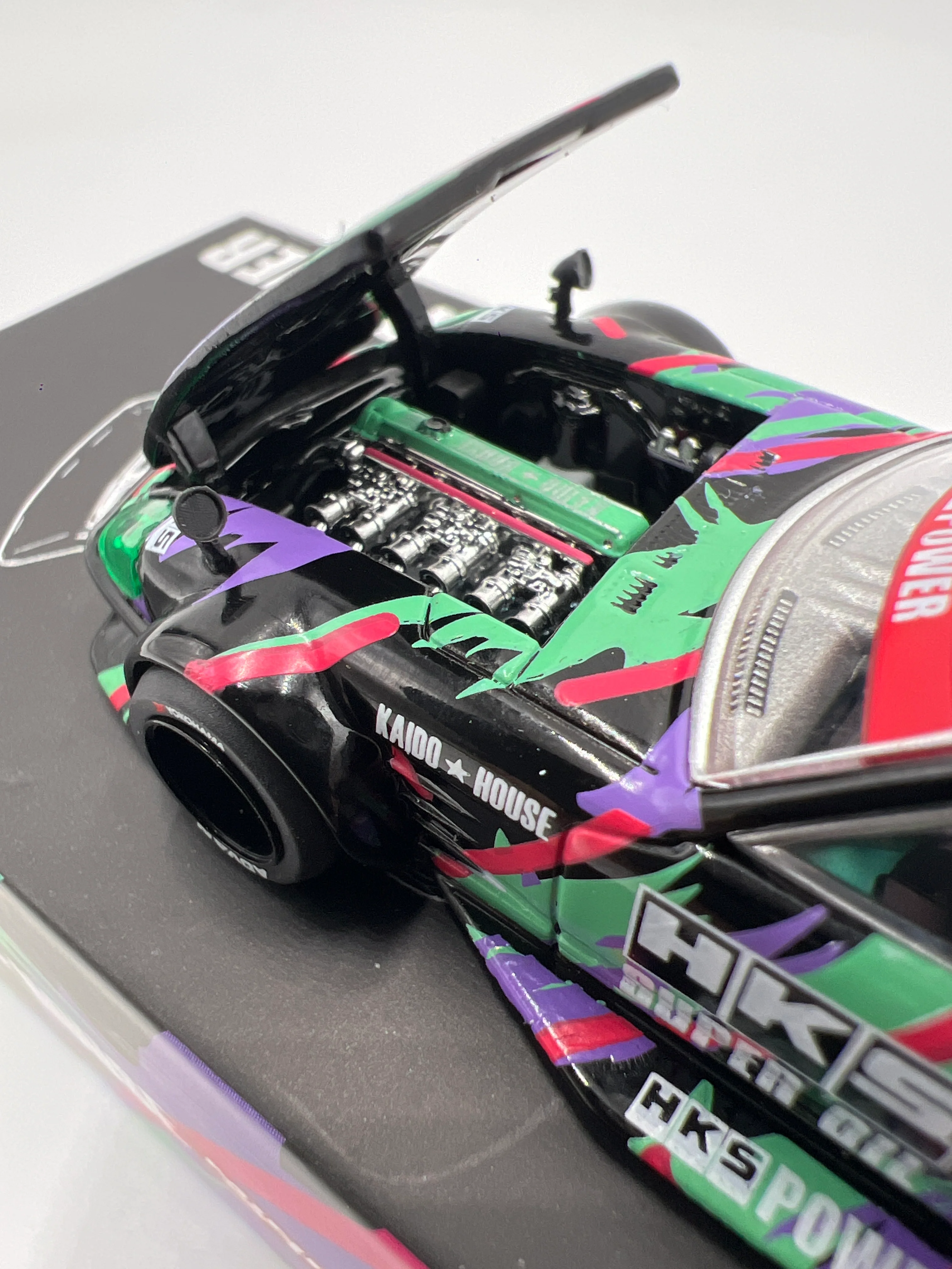 Mini GT x Kaido House #118 Nissan Fairlady Z HKS V1 - Image 5